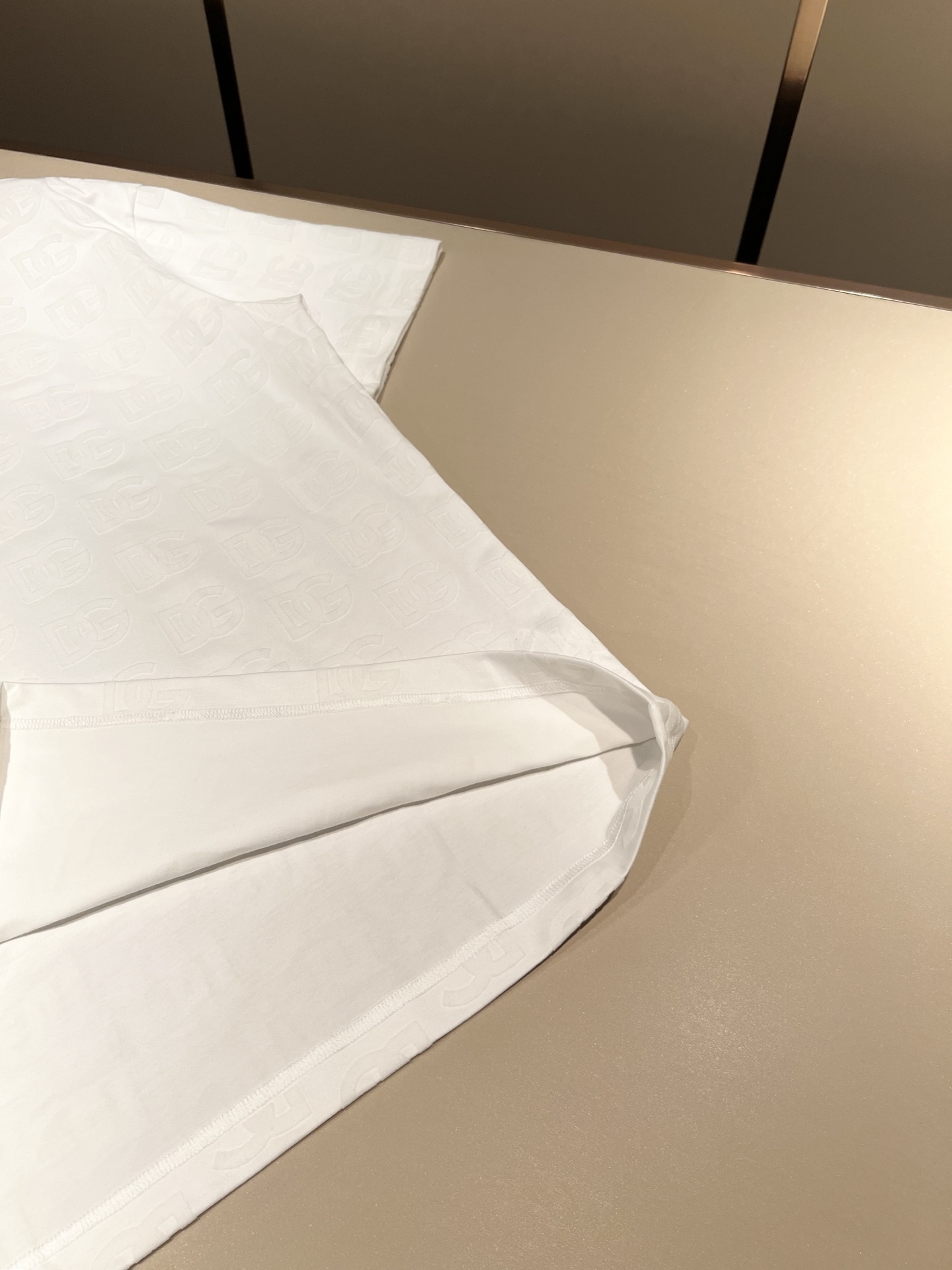 Dolce&Gabba*a 杜嘉*纳2026春夏新款男女同款👫短袖T恤，专柜同步发售！定制专属纯棉面料，