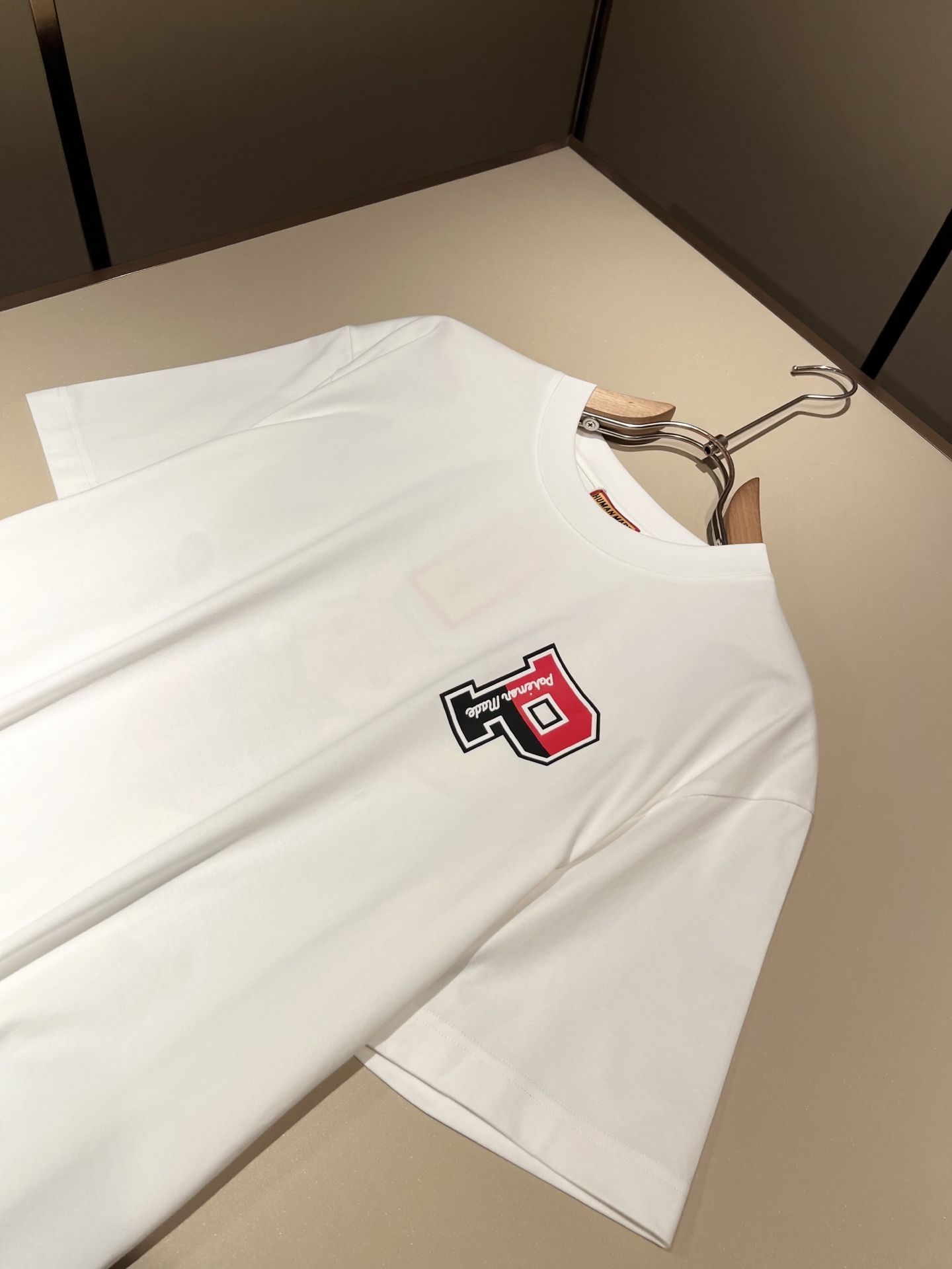 HUMAN MADE 2026春夏新款男女同款👫短袖T恤，意大利原厂订单渠道，极具个性高级风，标志log