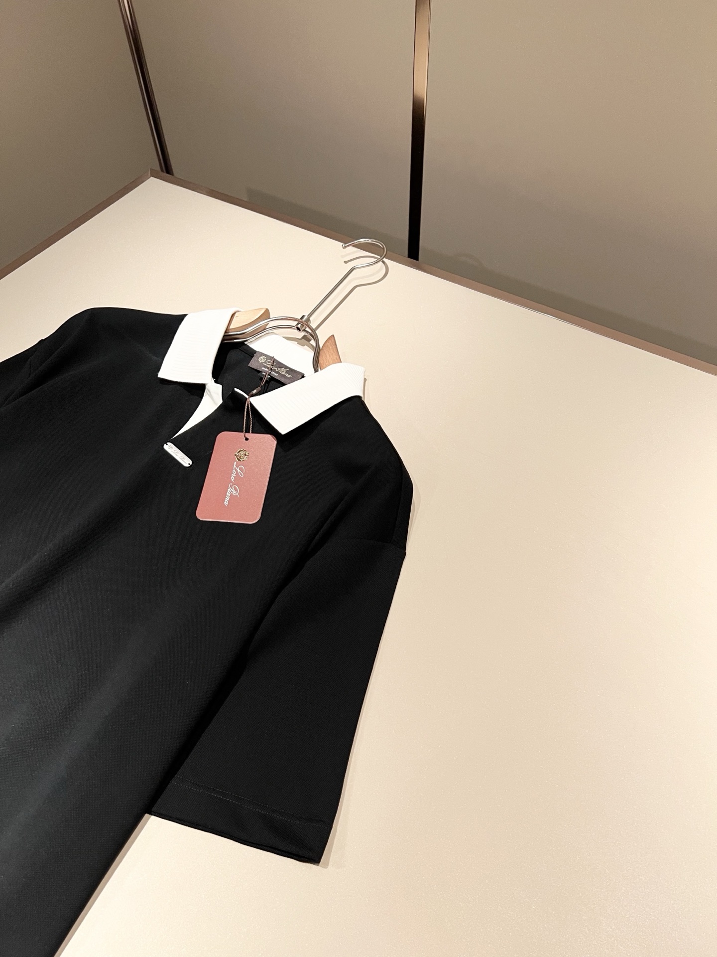 Loro Piana诺悠翩雅 2026春夏男士最新的贸易订单短袖Polo衫，全品相！！定制珠地纯棉面料！