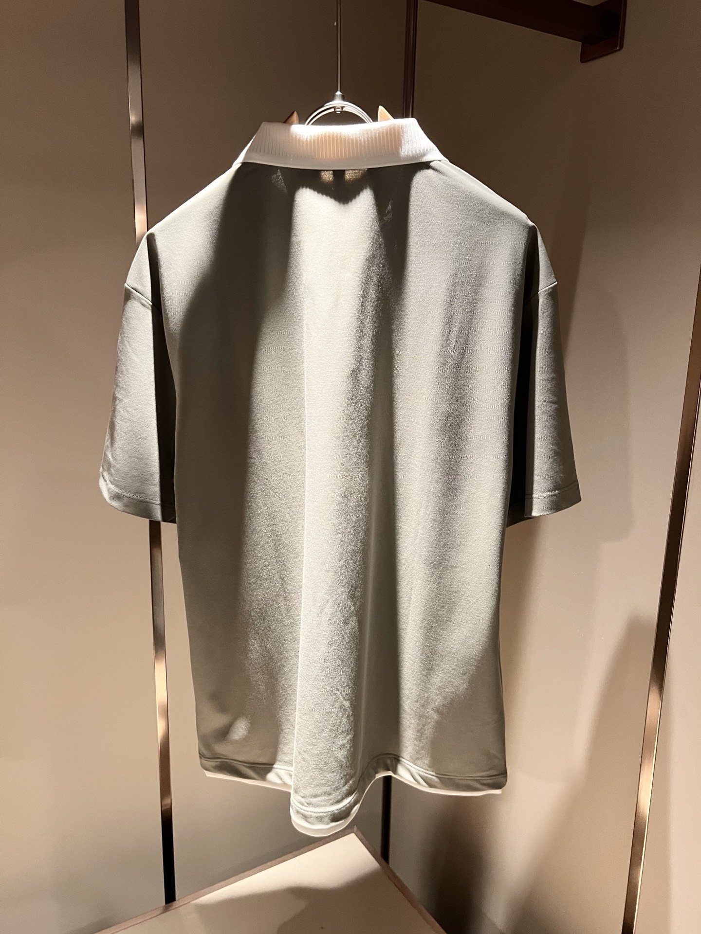 Loro Piana诺悠翩雅 2026春夏男士最新的贸易订单短袖Polo衫，全品相！！定制珠地纯棉面料！