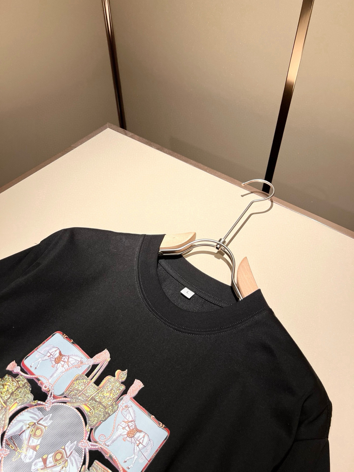 Her*mes爱*仕2026春夏新款男女同款👫短袖T恤，全新升级百搭基础款，低调奢华，品格之选！甄选优质