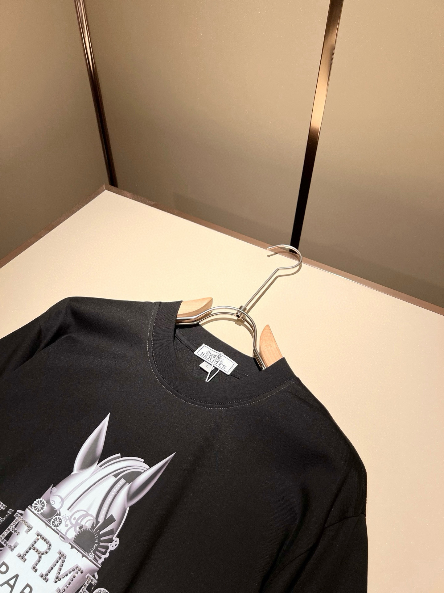 Her*mes爱*仕2026春夏新款男女同款👫短袖T恤，全新升级百搭基础款，低调奢华，品格之选！甄选优质