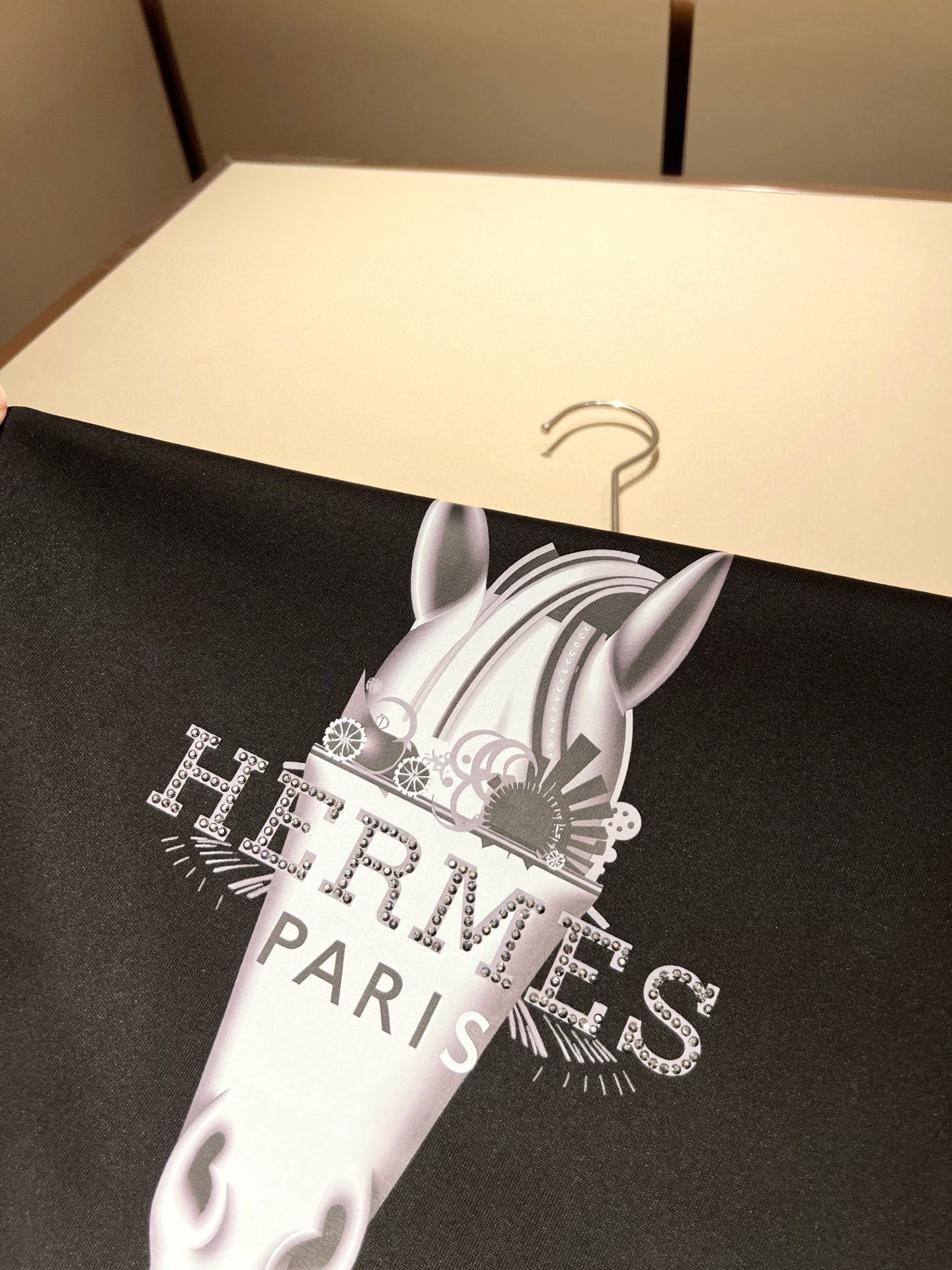 Her*mes爱*仕2026春夏新款男女同款👫短袖T恤，全新升级百搭基础款，低调奢华，品格之选！甄选优质