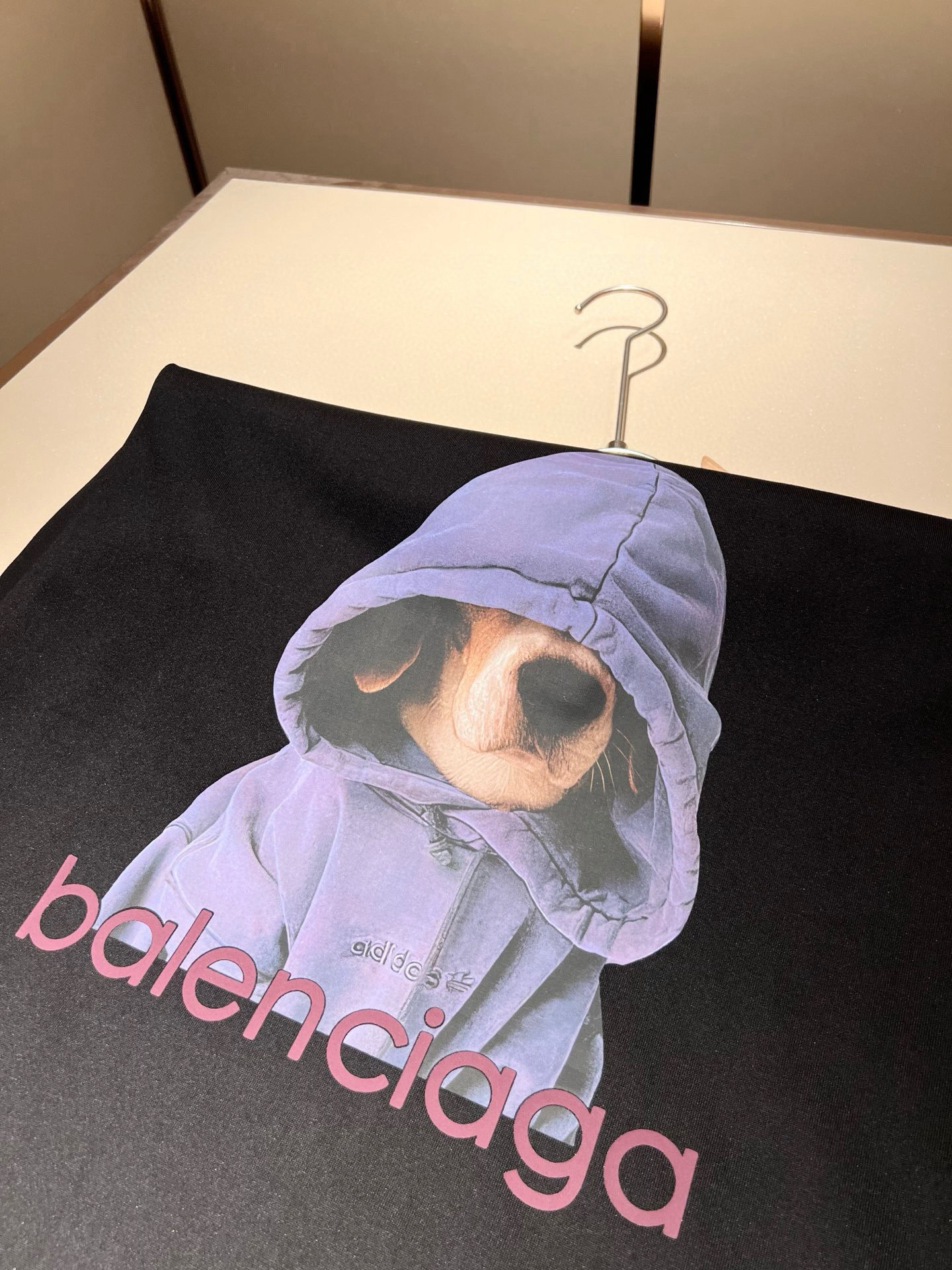 BALENCI*GA巴黎*家 2026春夏新款男女同款👫短袖T恤！走秀图案印花时尚休闲短袖T恤衫！设计l