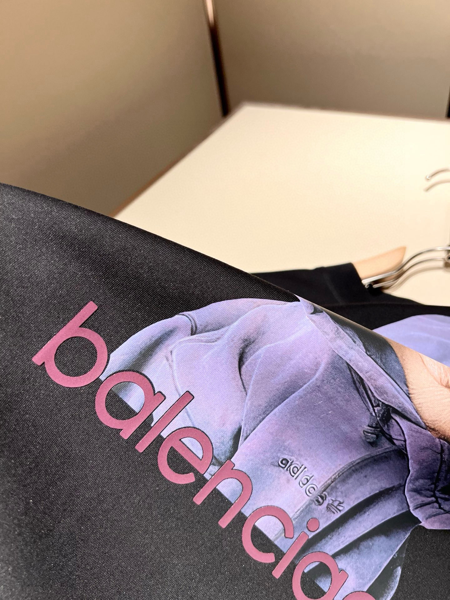 BALENCI*GA巴黎*家 2026春夏新款男女同款👫短袖T恤！走秀图案印花时尚休闲短袖T恤衫！设计l