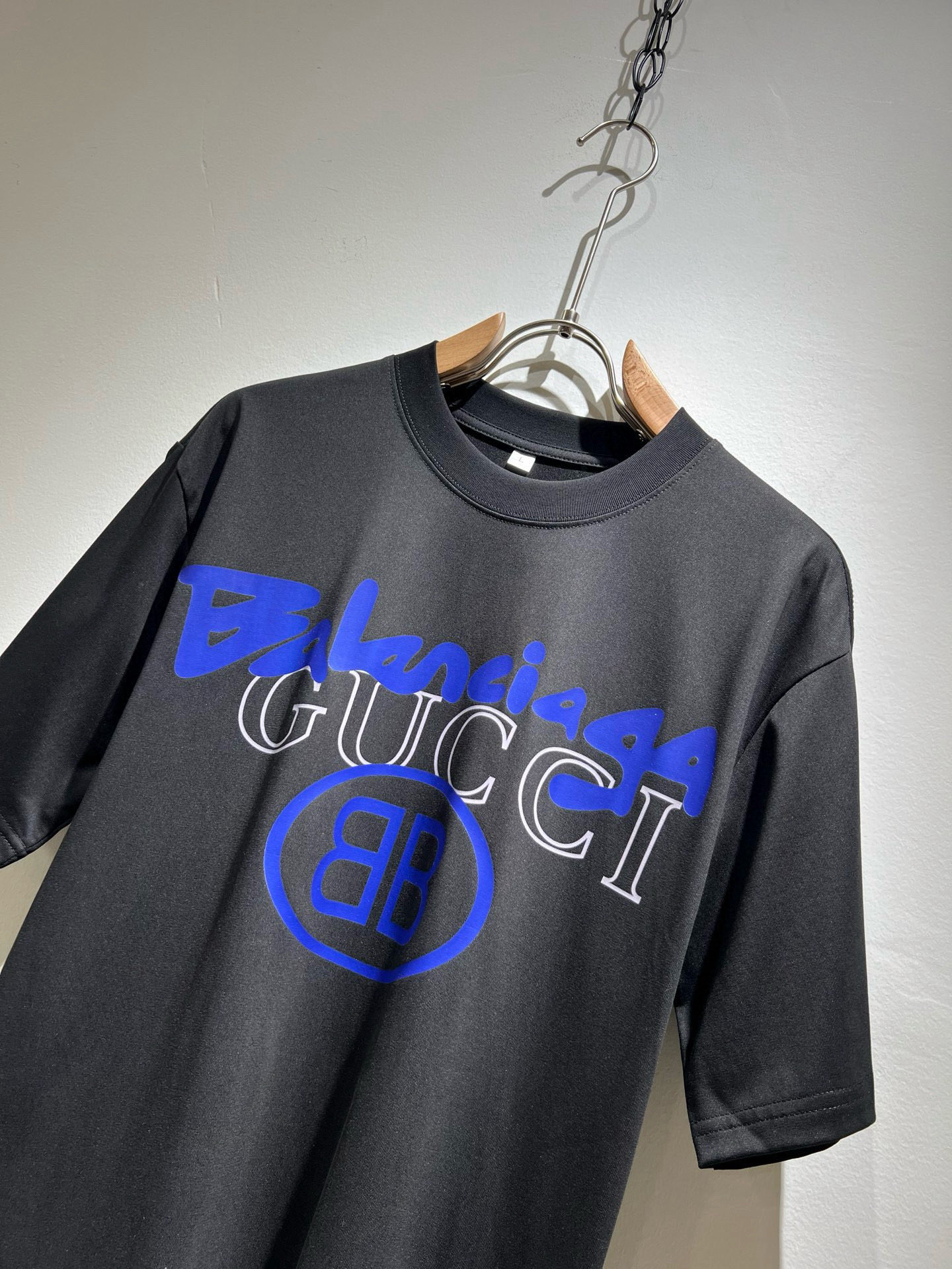 BALENCI*GA巴黎*家 2026春夏新款男女同款👫短袖T恤！走秀图案印花时尚休闲短袖T恤衫！设计l