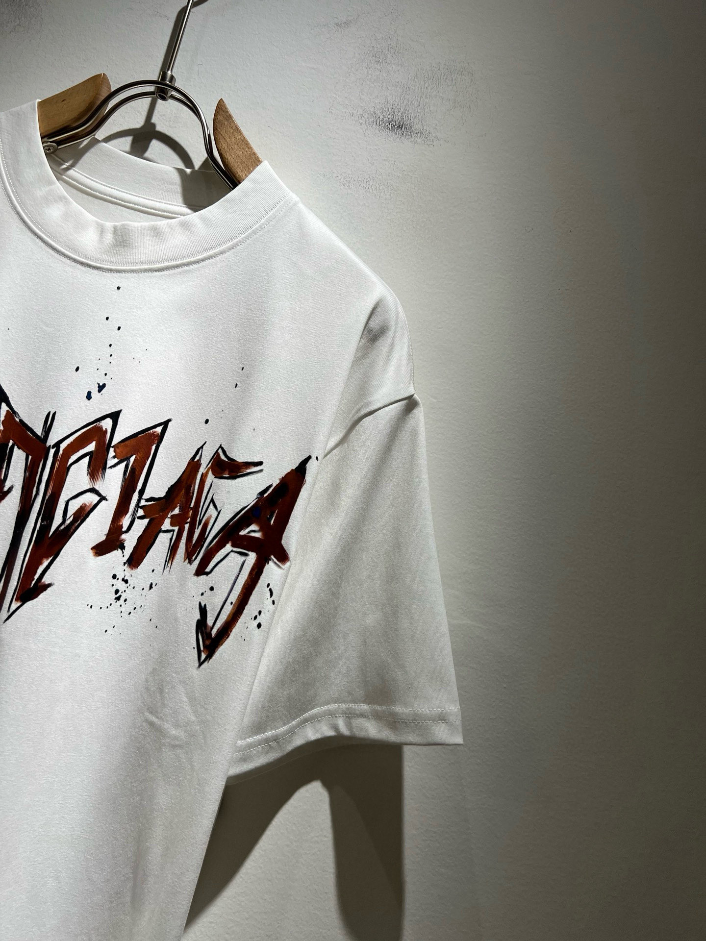 BALENCI*GA巴黎*家 2026春夏新款男女同款👫短袖T恤！走秀图案印花时尚休闲短袖T恤衫！设计l