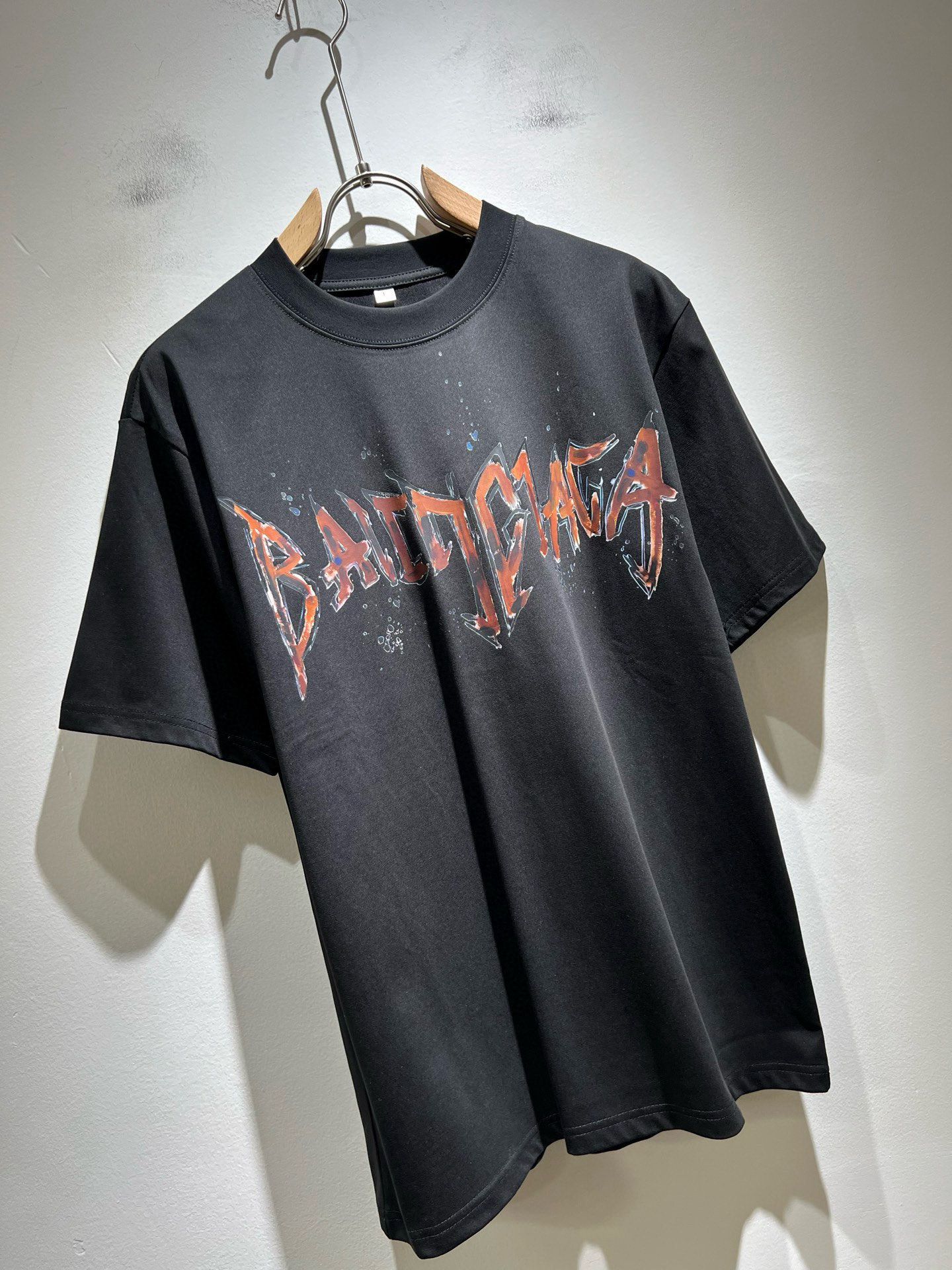 BALENCI*GA巴黎*家 2026春夏新款男女同款👫短袖T恤！走秀图案印花时尚休闲短袖T恤衫！设计l