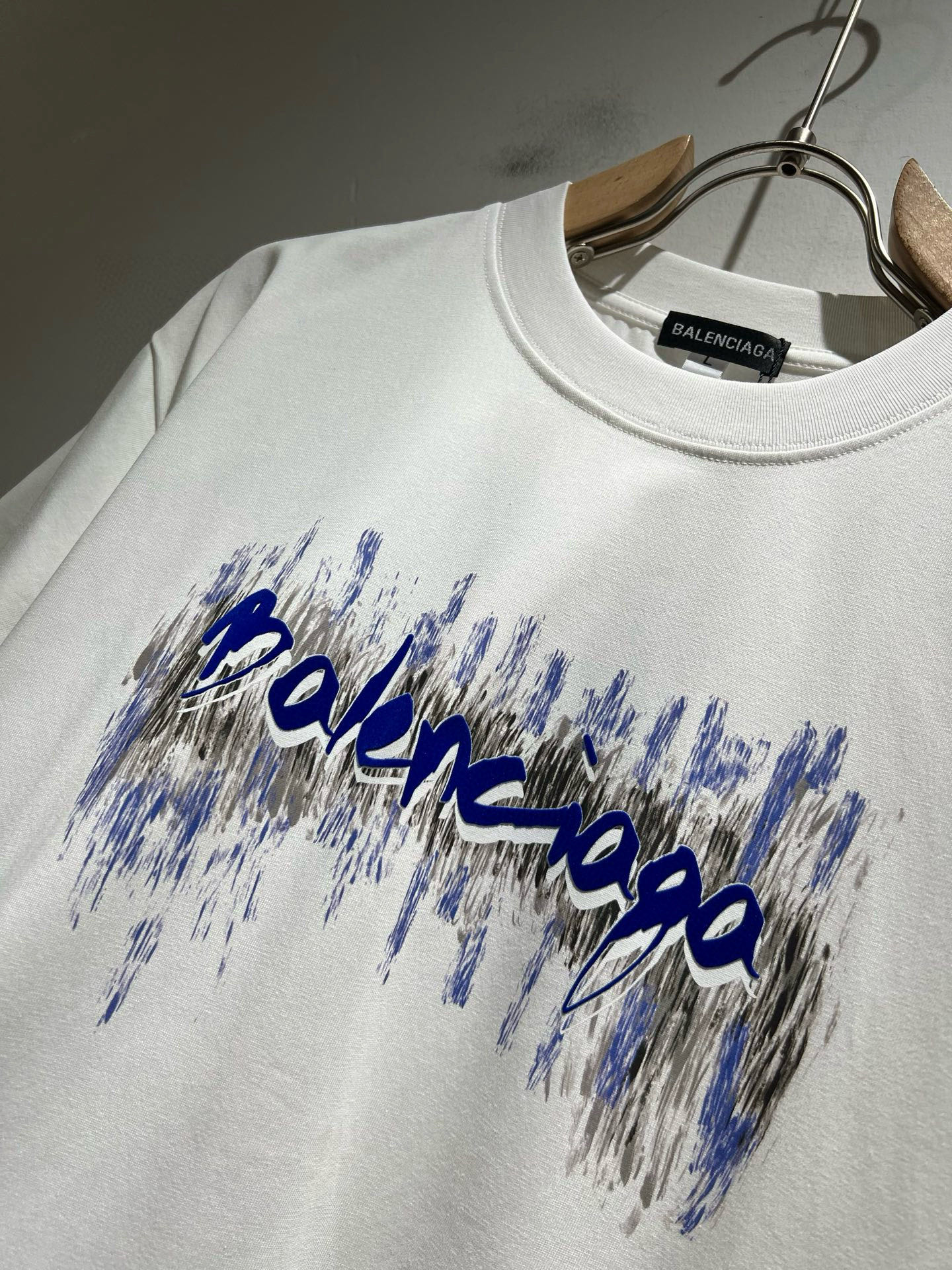 BALENCI*GA巴黎*家 2026春夏新款男女同款👫短袖T恤！走秀图案印花时尚休闲短袖T恤衫！设计l