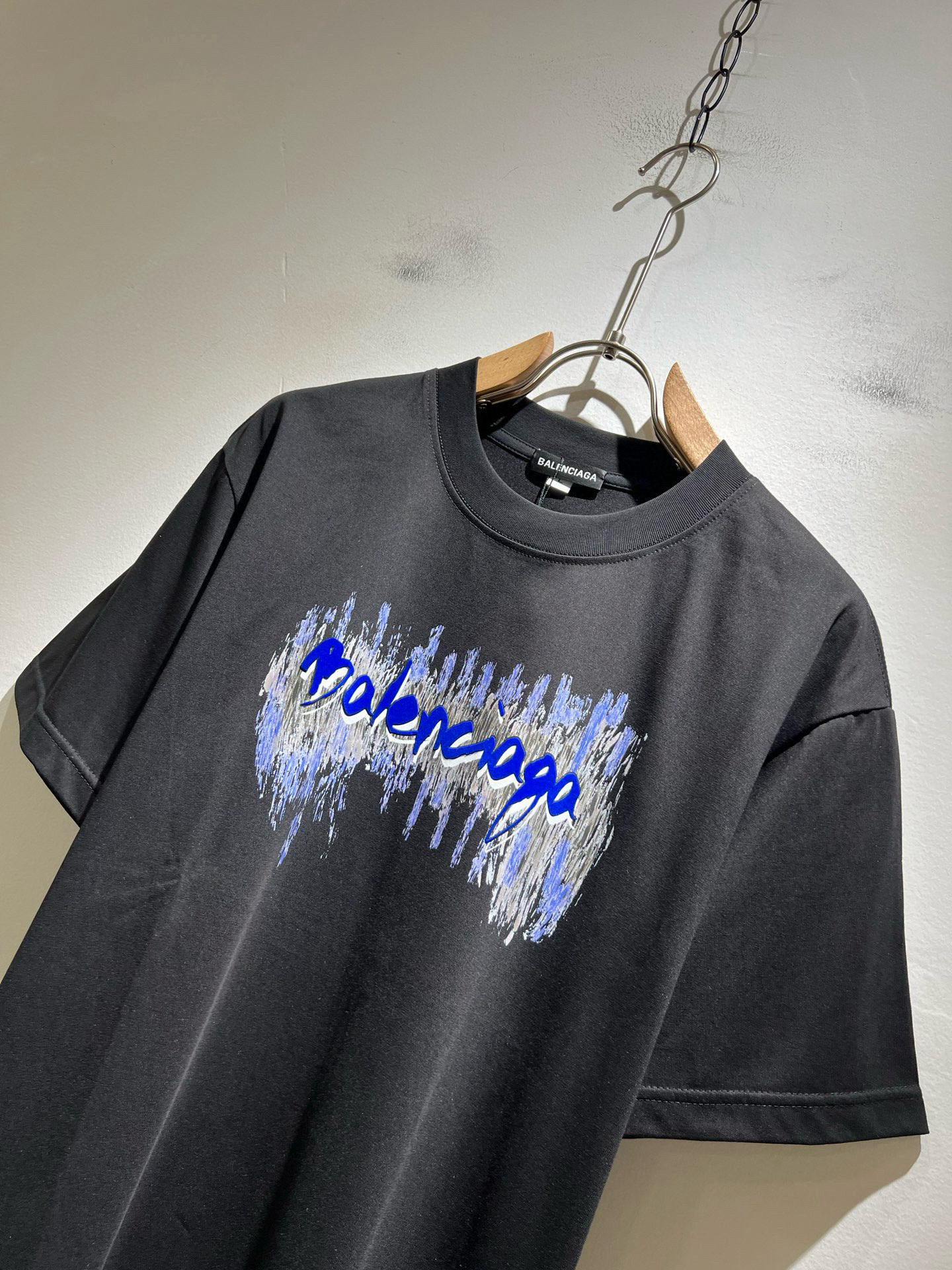 BALENCI*GA巴黎*家 2026春夏新款男女同款👫短袖T恤！走秀图案印花时尚休闲短袖T恤衫！设计l