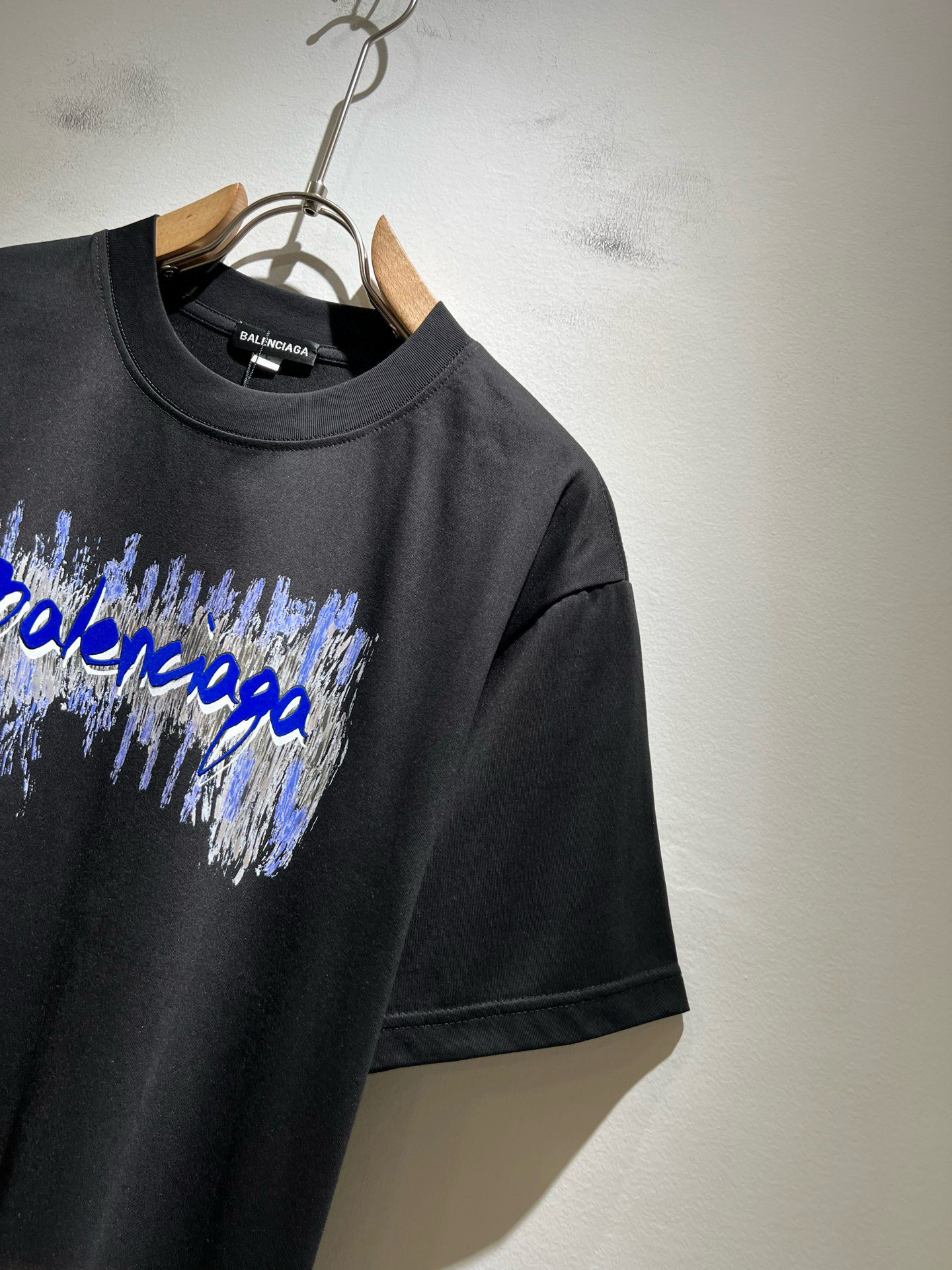 BALENCI*GA巴黎*家 2026春夏新款男女同款👫短袖T恤！走秀图案印花时尚休闲短袖T恤衫！设计l