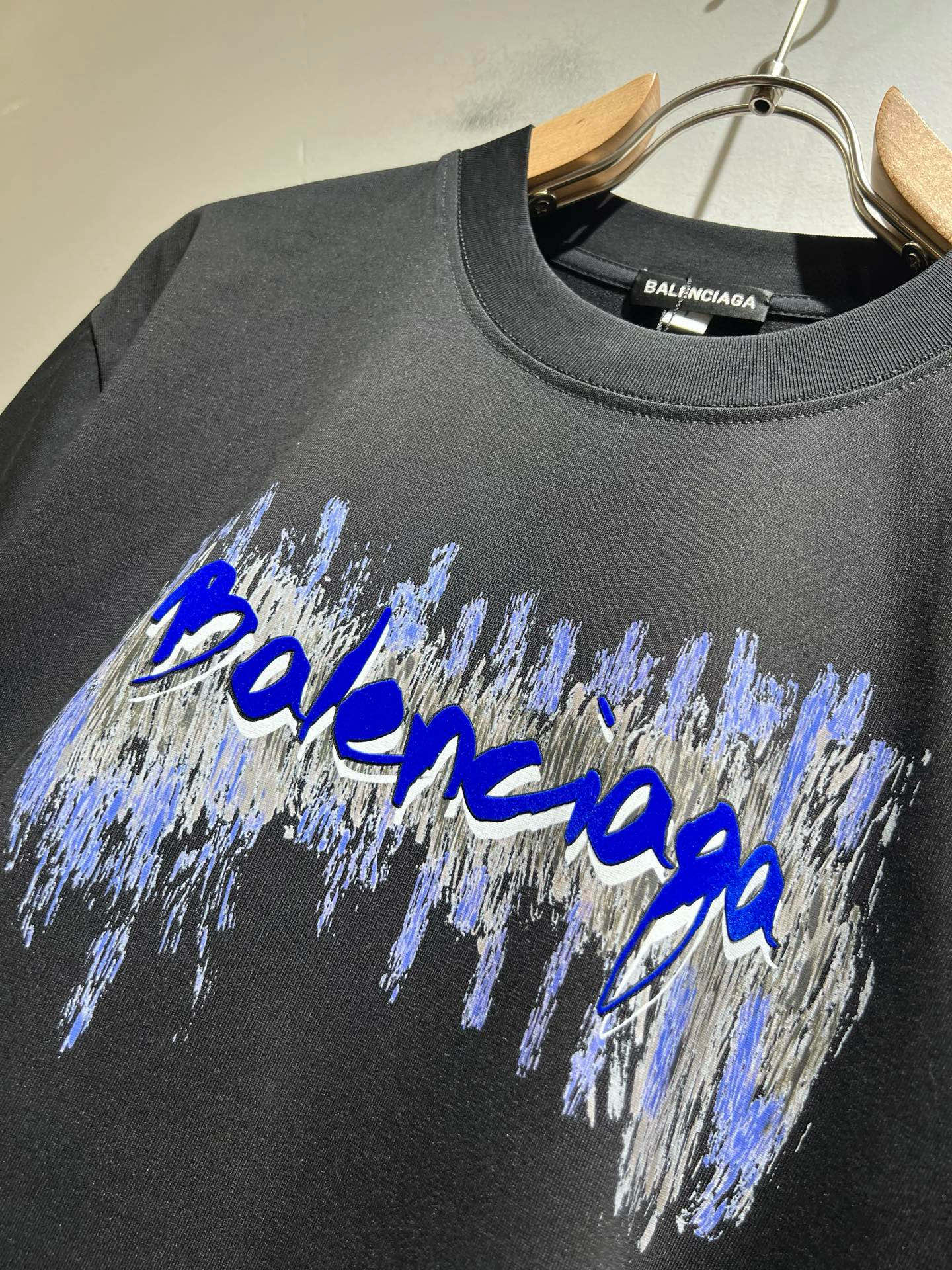 BALENCI*GA巴黎*家 2026春夏新款男女同款👫短袖T恤！走秀图案印花时尚休闲短袖T恤衫！设计l