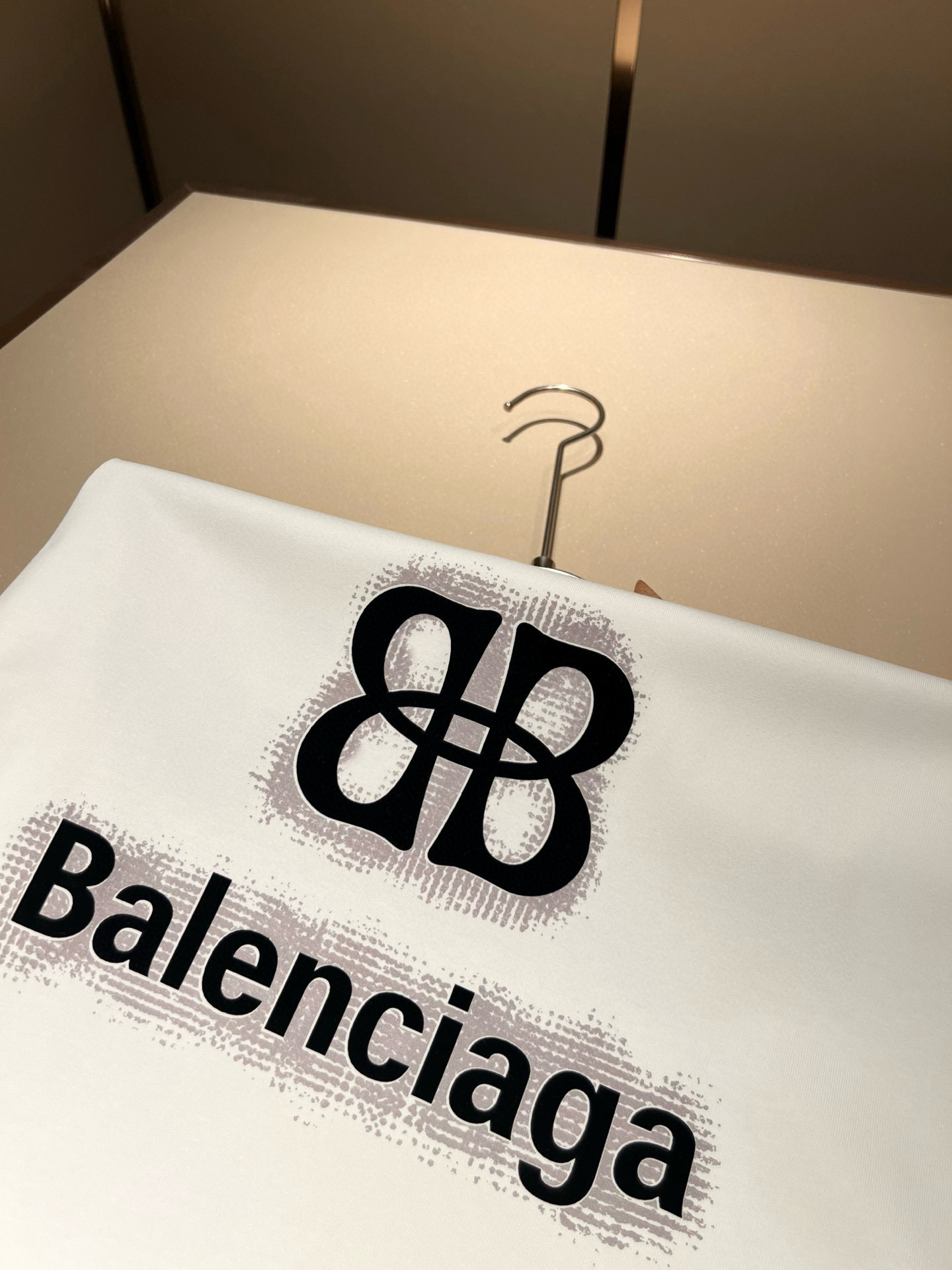 BALENCI*GA巴黎*家 2026春夏新款男女同款👫短袖T恤！走秀图案印花时尚休闲短袖T恤衫！设计l