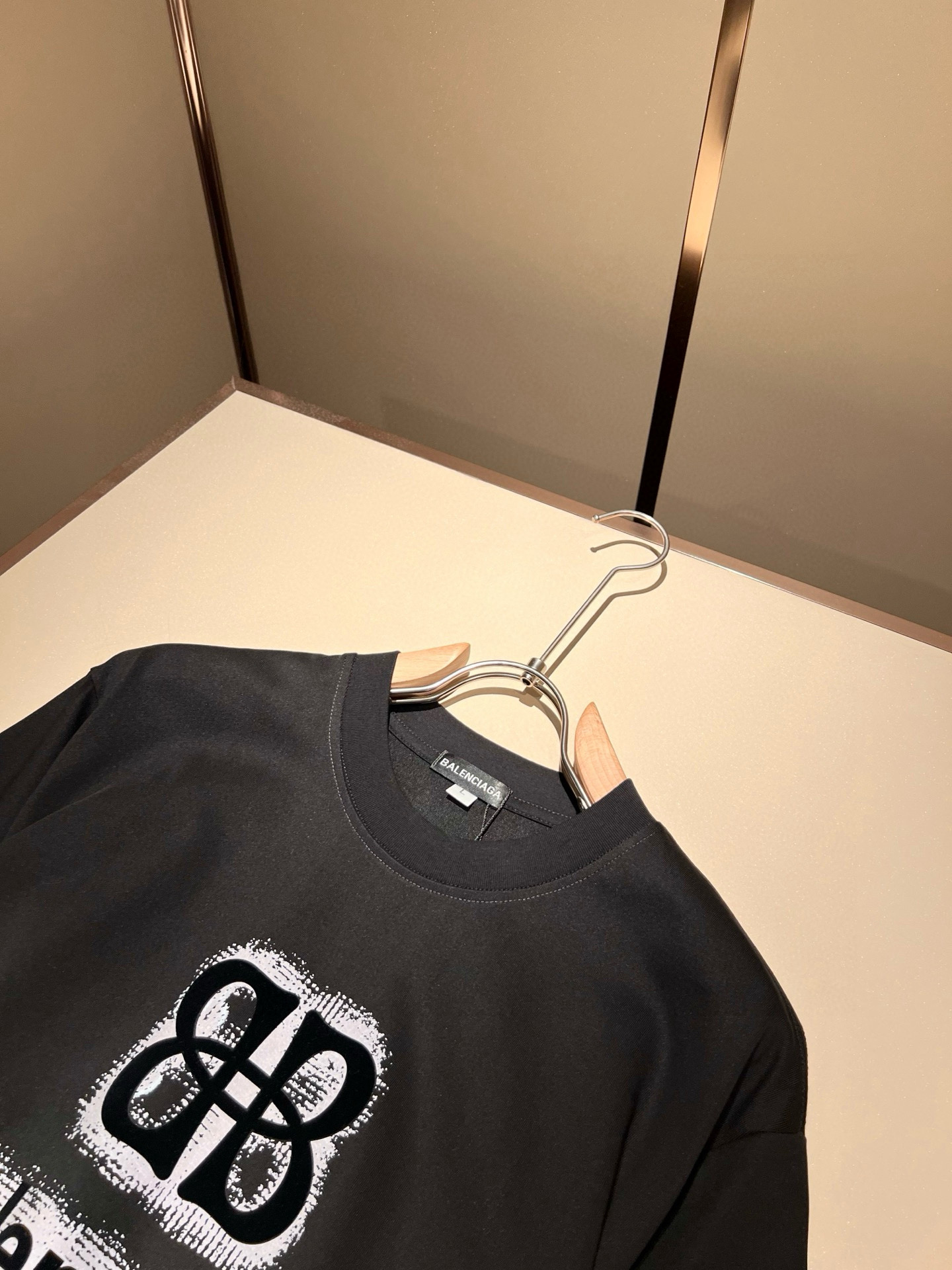 BALENCI*GA巴黎*家 2026春夏新款男女同款👫短袖T恤！走秀图案印花时尚休闲短袖T恤衫！设计l