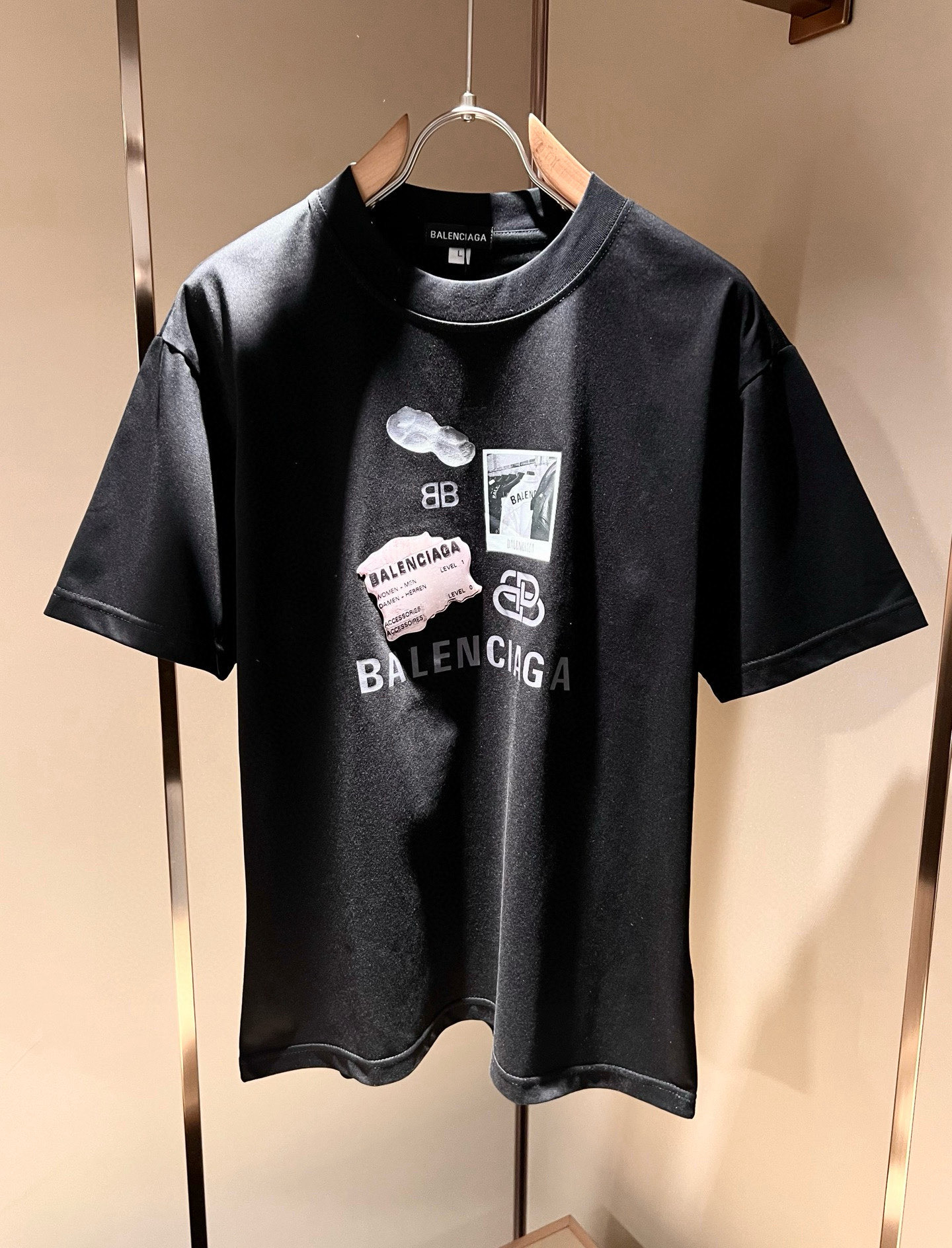 BALENCI*GA巴黎*家 2026春夏新款男女同款👫短袖T恤！走秀图案印花时尚休闲短袖T恤衫！设计l