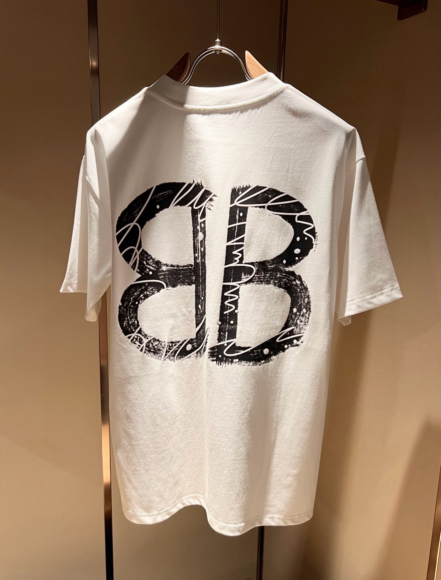 BALENCI*GA巴黎*家 2026春夏新款男女同款👫短袖T恤！走秀图案印花时尚休闲短袖T恤衫！设计l