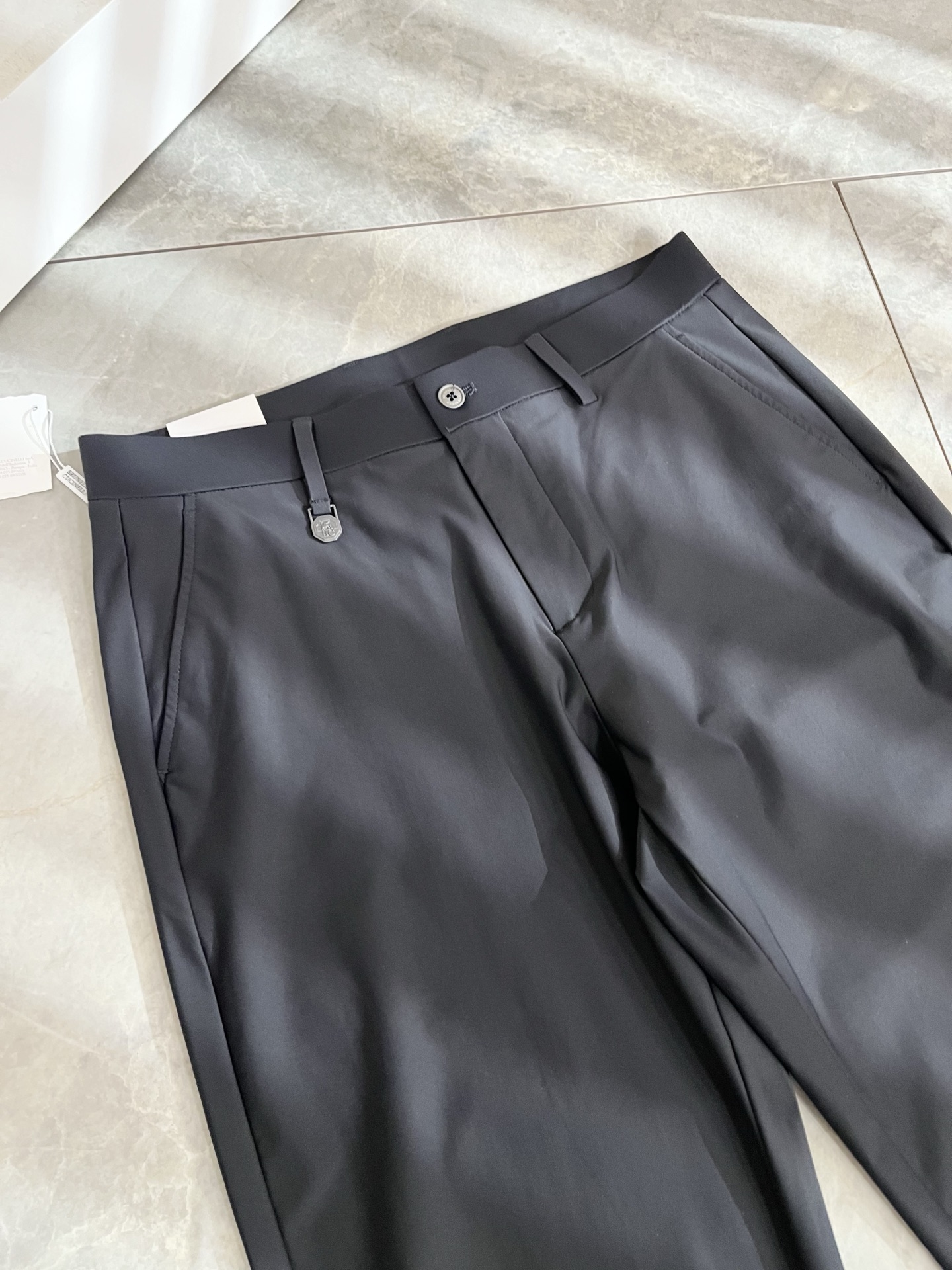 BC-Brunello Cucineli 2026春夏新品男士时装款高端休闲西裤，香港洋行渠道货，日本原