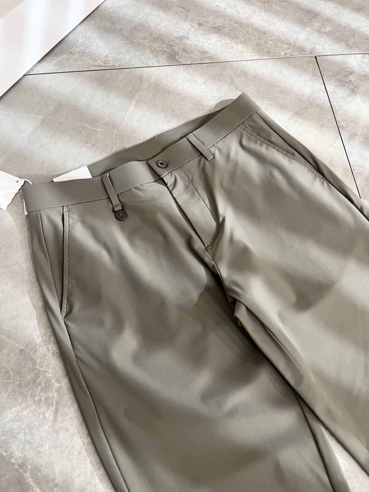 BC-Brunello Cucineli 2026春夏新品男士时装款高端休闲西裤，香港洋行渠道货，日本原