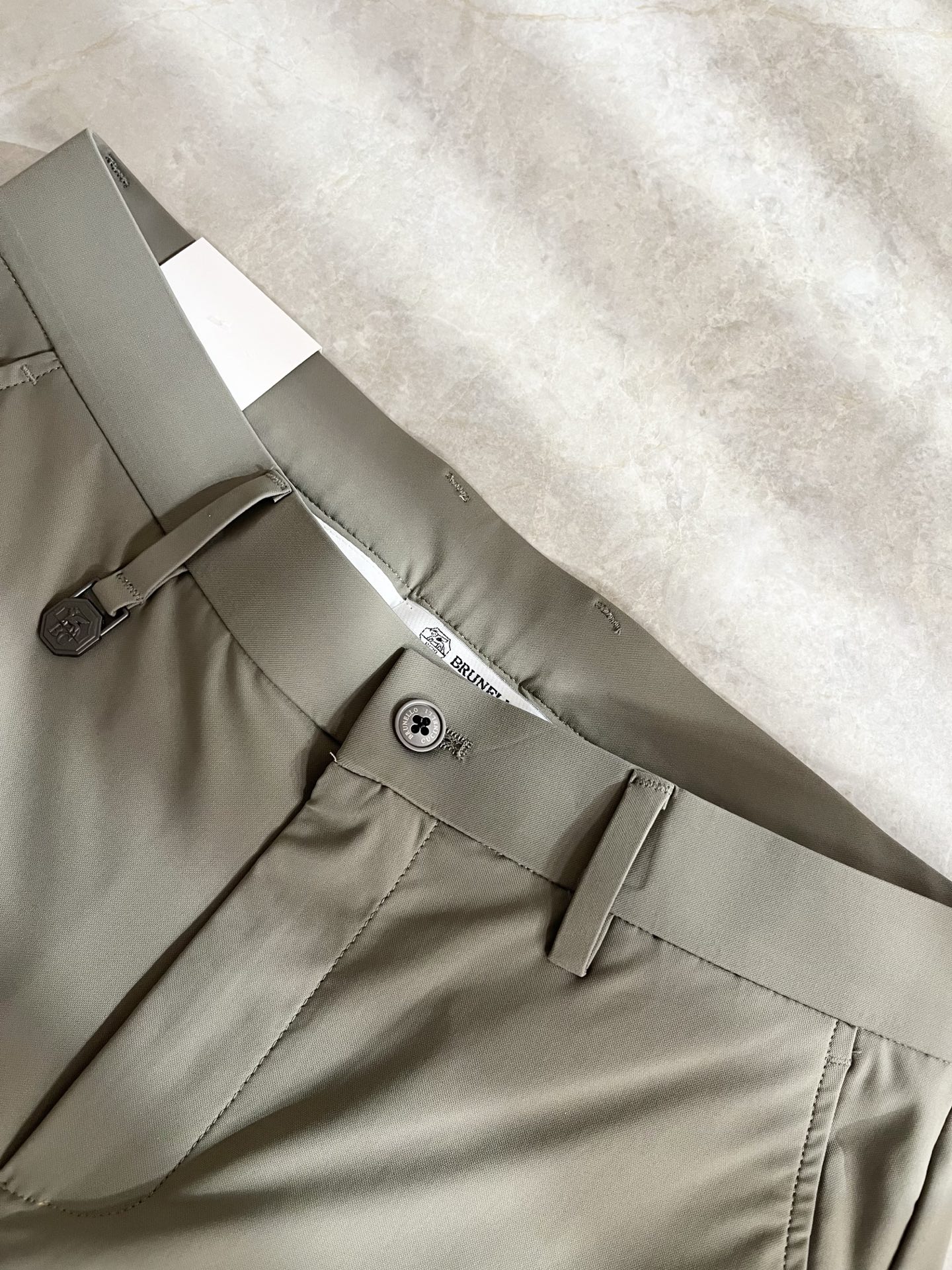 BC-Brunello Cucineli 2026春夏新品男士时装款高端休闲西裤，香港洋行渠道货，日本原