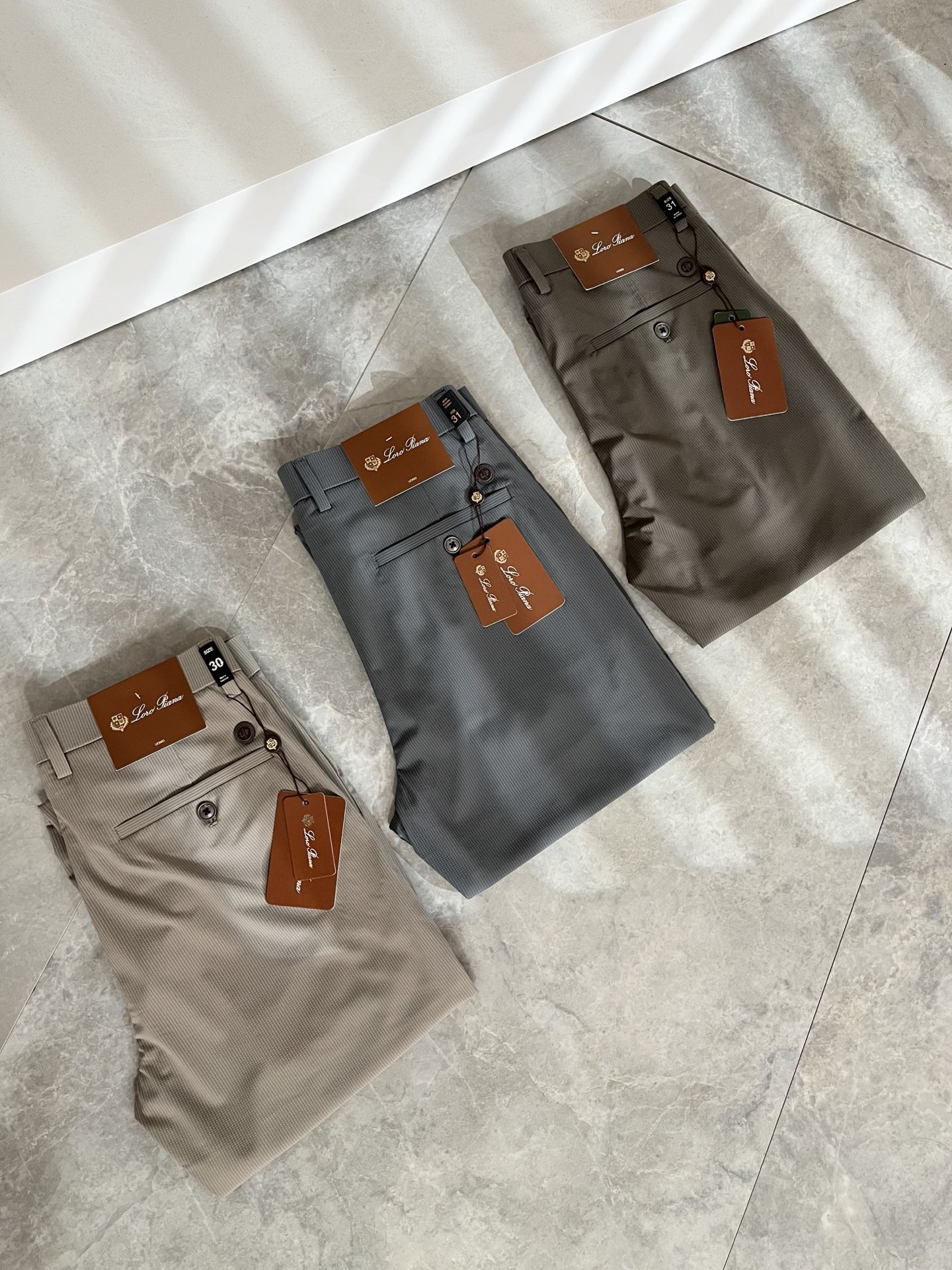 Loro Piana诺悠翩雅 2026春夏新品男士时装款高端休闲裤，香港洋行渠道货，日本原厂出品，纯血统