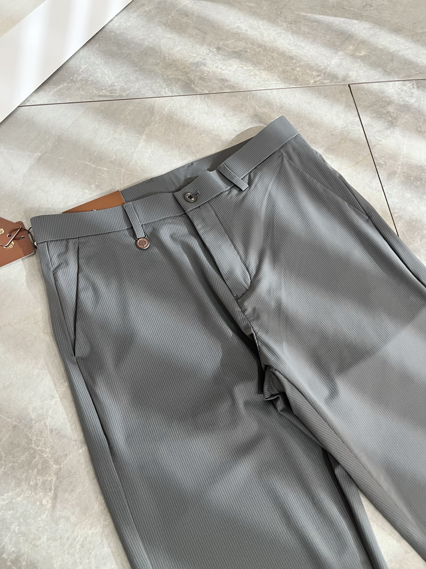 Loro Piana诺悠翩雅 2026春夏新品男士时装款高端休闲裤，香港洋行渠道货，日本原厂出品，纯血统