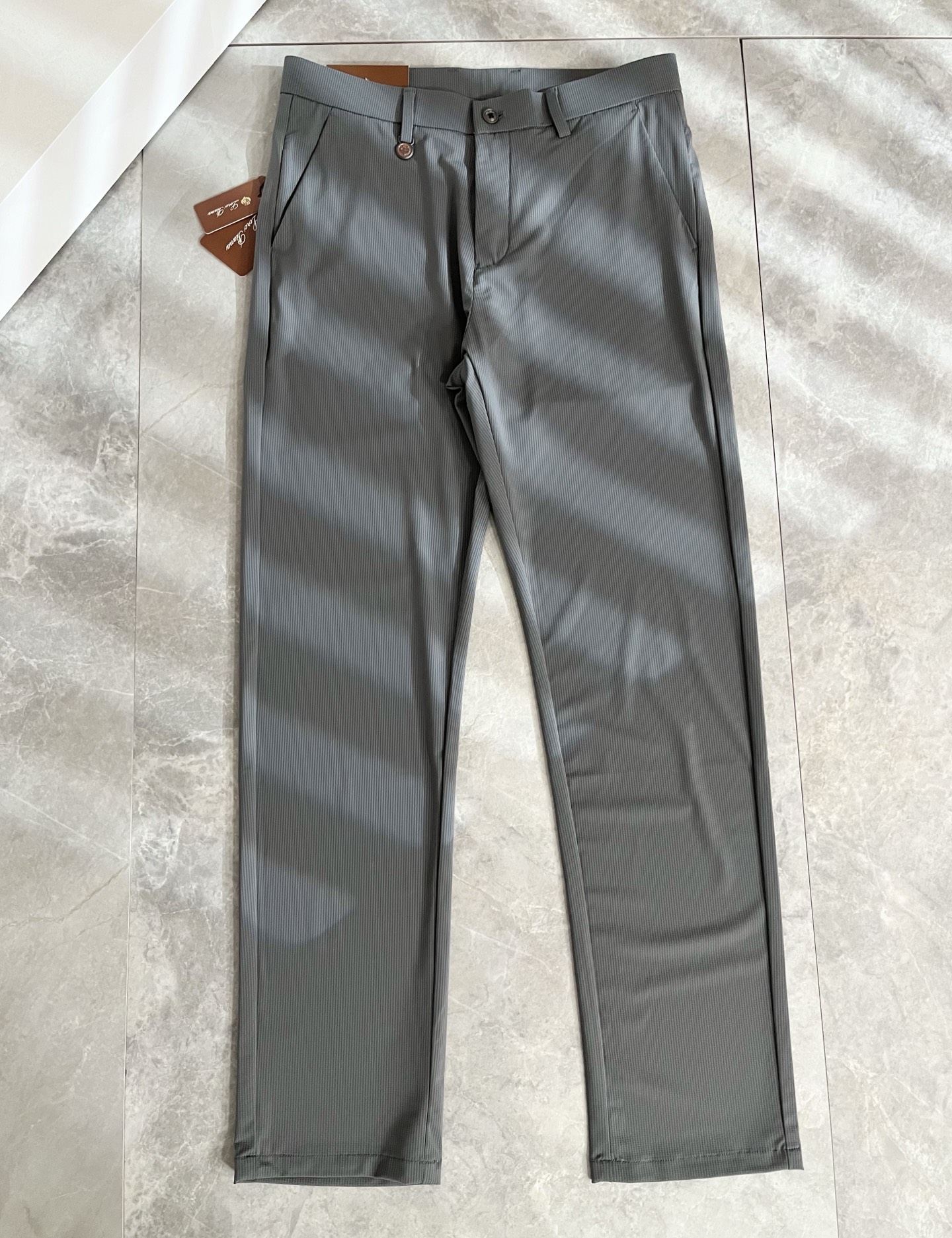 Loro Piana诺悠翩雅 2026春夏新品男士时装款高端休闲裤，香港洋行渠道货，日本原厂出品，纯血统