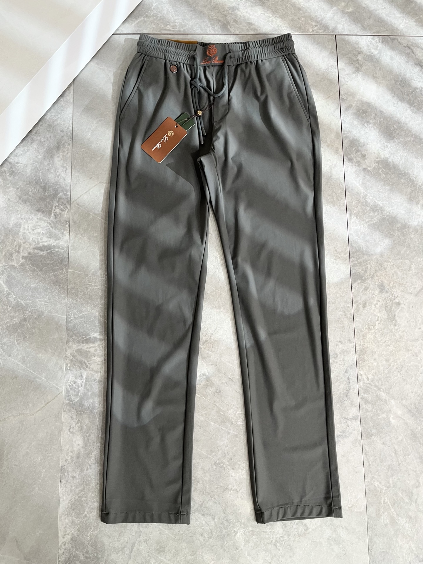 Loro Piana诺悠翩雅 2026春夏新品男士时装款高端休闲裤，香港洋行渠道货，日本原厂出品，纯血统