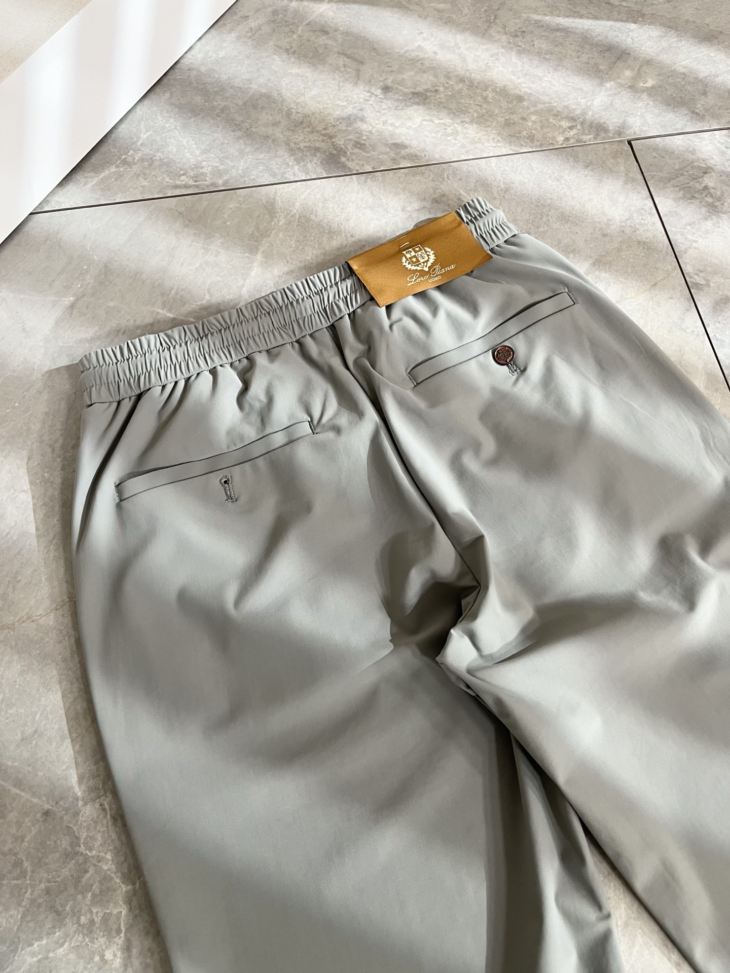 Loro Piana诺悠翩雅 2026春夏新品男士时装款高端休闲裤，香港洋行渠道货，日本原厂出品，纯血统