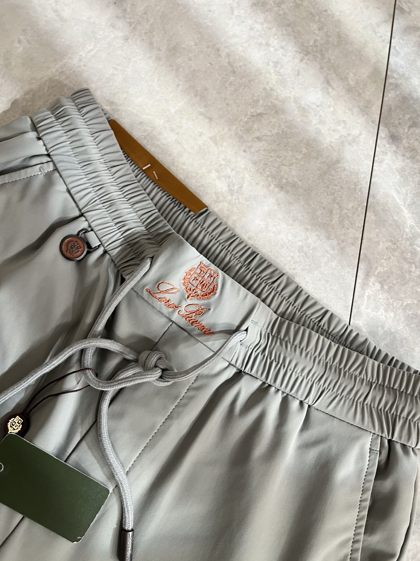 Loro Piana诺悠翩雅 2026春夏新品男士时装款高端休闲裤，香港洋行渠道货，日本原厂出品，纯血统