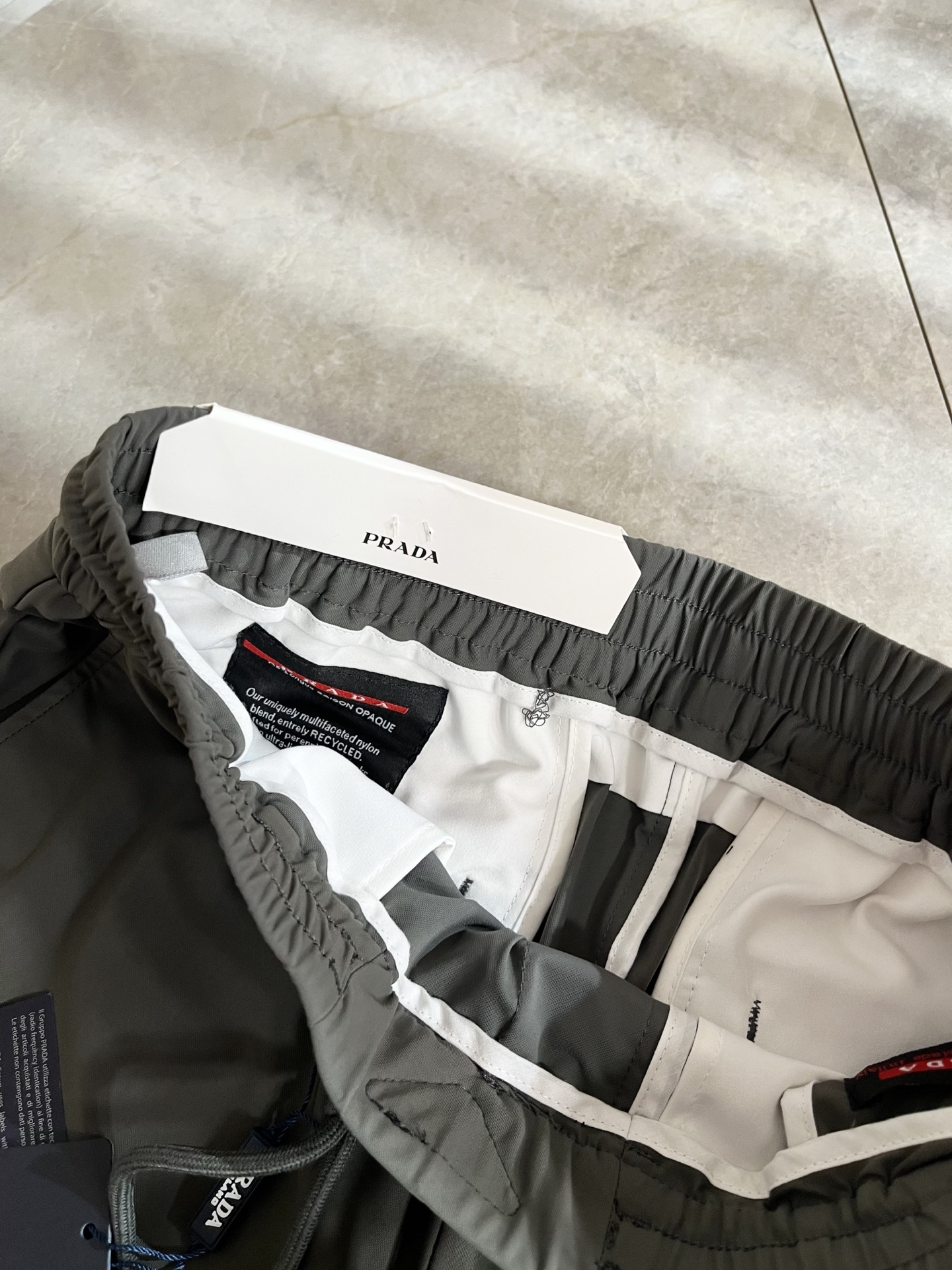 PRA*DA 普*达 2026春夏新款弹力混纺氨纶百搭休闲裤，男士经典商务休闲基础长裤西裤！贸易公司渠道