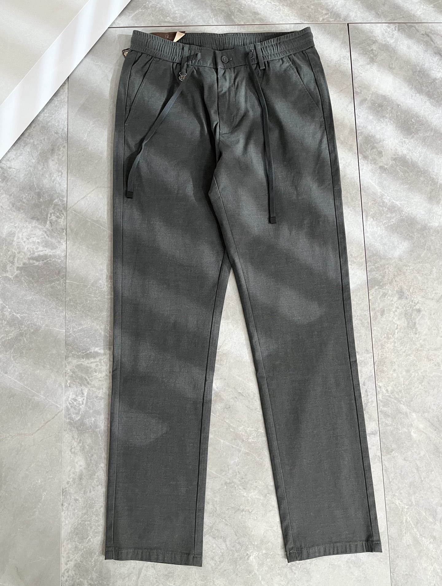 Loro Piana诺悠翩雅 2026春夏新品男士棉麻休闲裤，最新的贸易订单全品相！！网红款！上身舒适透