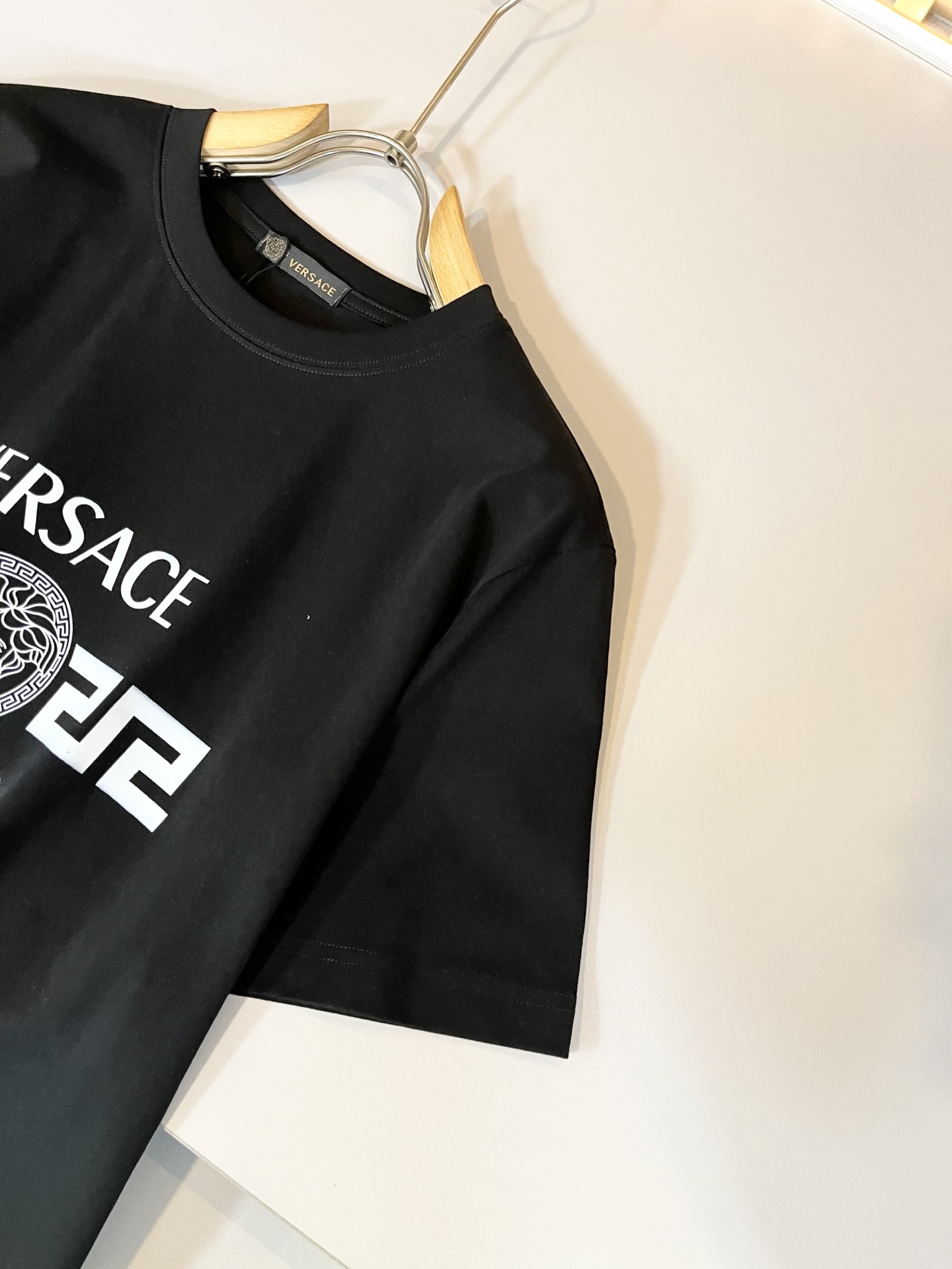 VERS*CE/范*哲 2026春夏新品原单短袖T恤，VERS*CE/范*哲 贸易公司渠道 产品 值的推