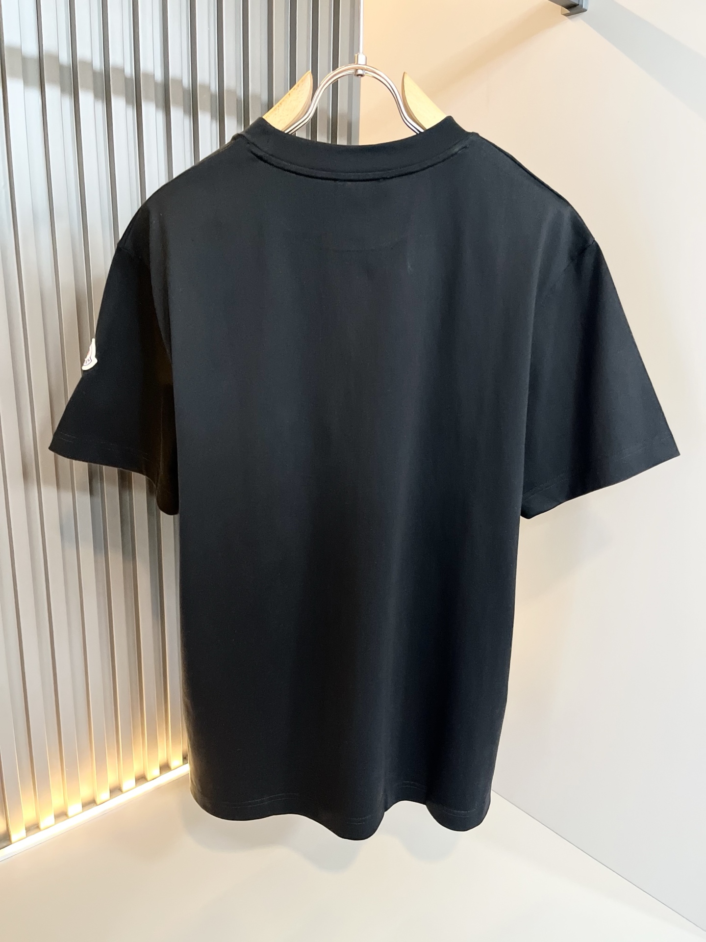 Moncler蒙家 2026春夏最新男女同款👫贸易订单短袖T恤，全品相！！网红款！采用logo图案印花设