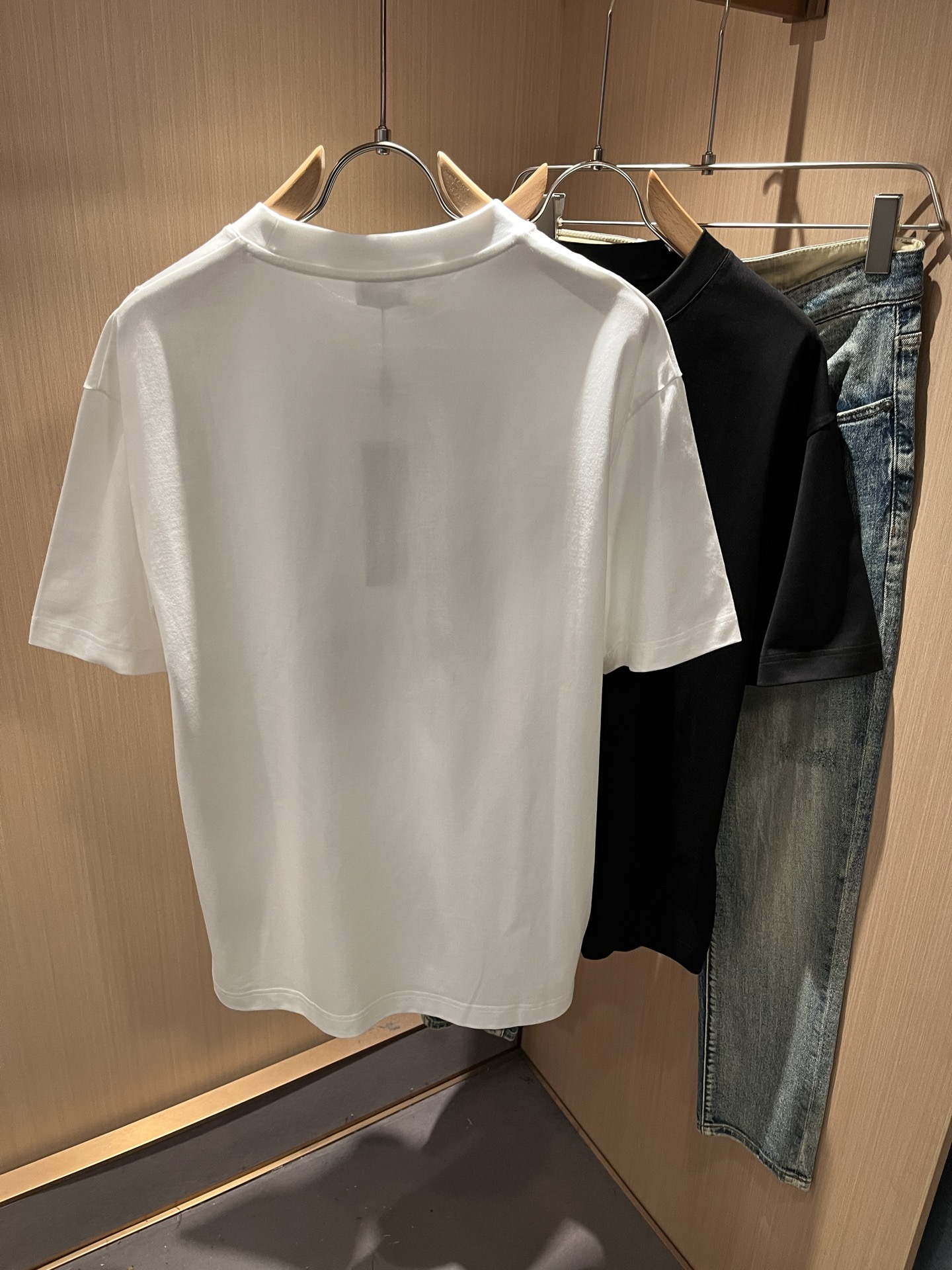 Dio*迪家 2026春夏新款男女同款👫短袖T恤，专柜同步发售！定制专属260克纯棉面料，定制原版工艺螺