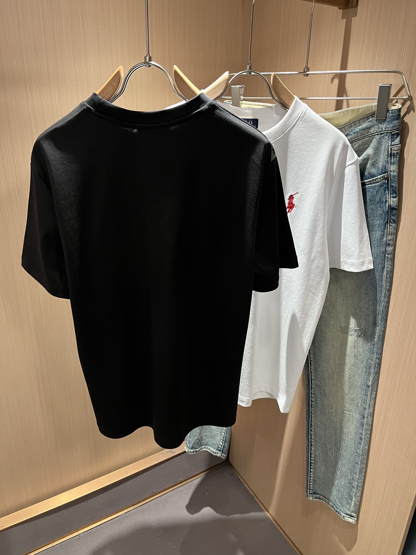 保罗POLOSPORT 2026春夏新款男士短袖T恤，简约纯色时尚款不乏有许多设计大咖们都对于纯色都有着