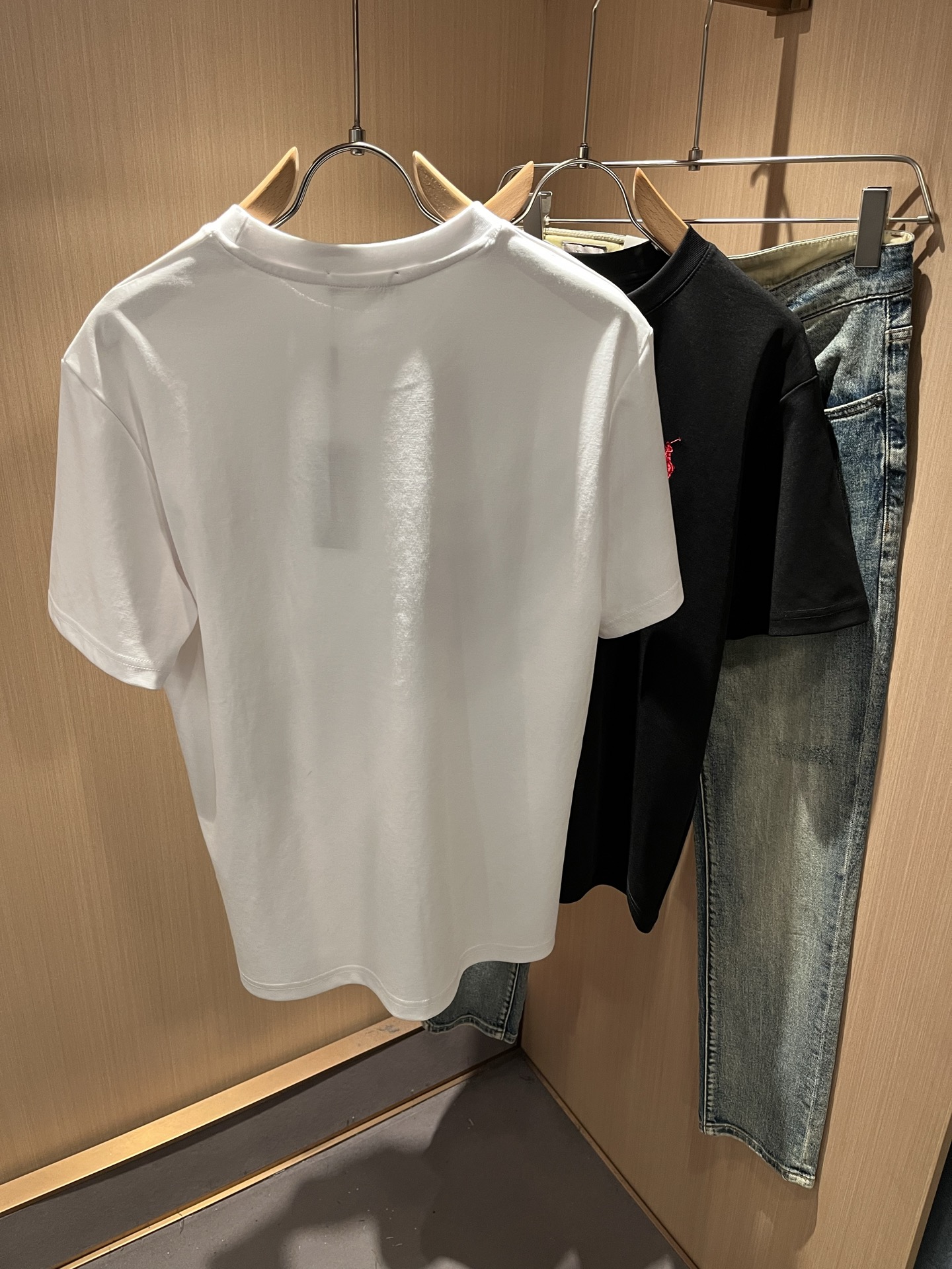 保罗POLOSPORT 2026春夏新款男士短袖T恤，简约纯色时尚款不乏有许多设计大咖们都对于纯色都有着