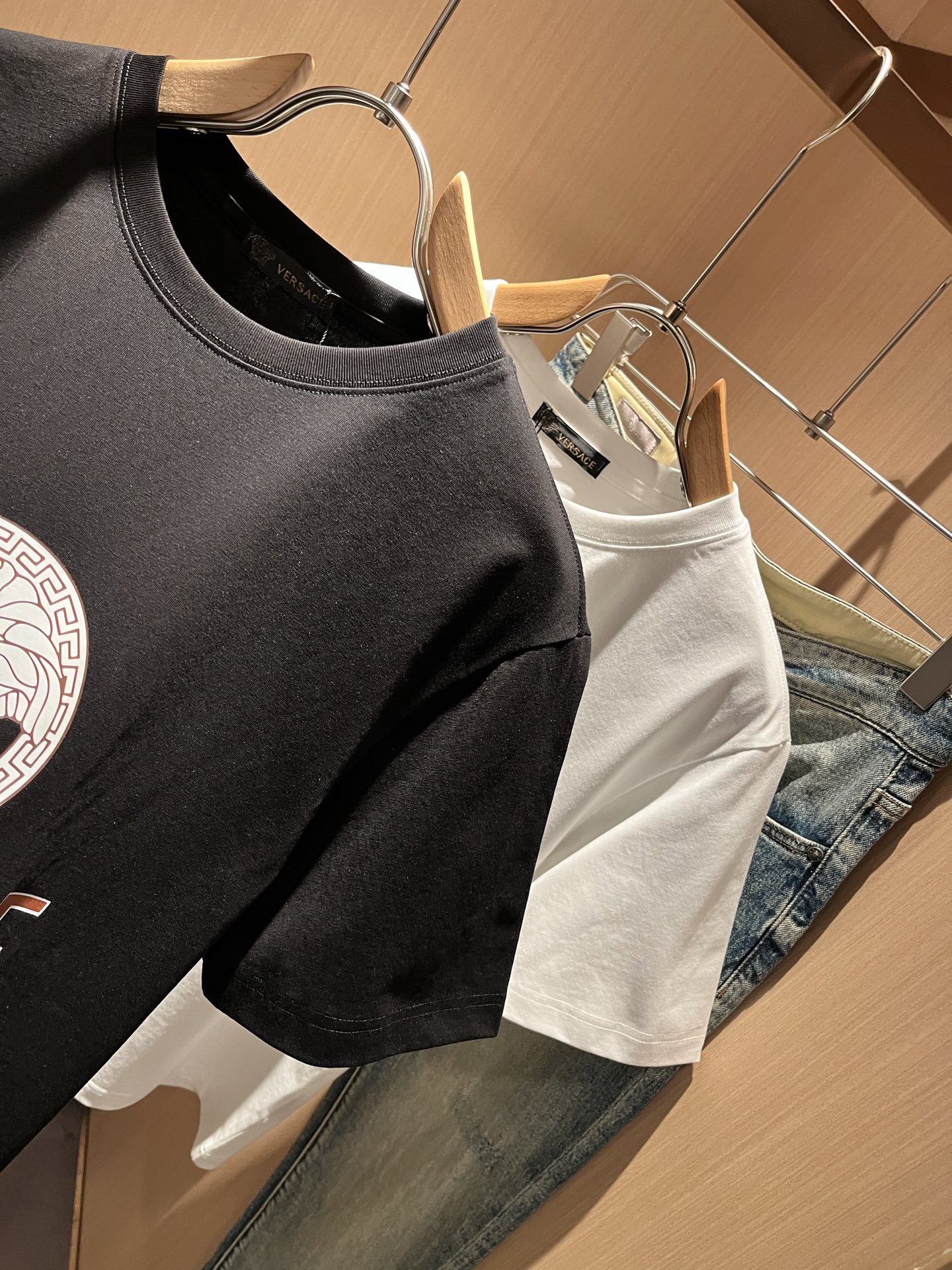 VERS*CE/范*哲 2026春夏新品原单短袖T恤，VERS*CE/范*哲 贸易公司渠道 产品 值的推