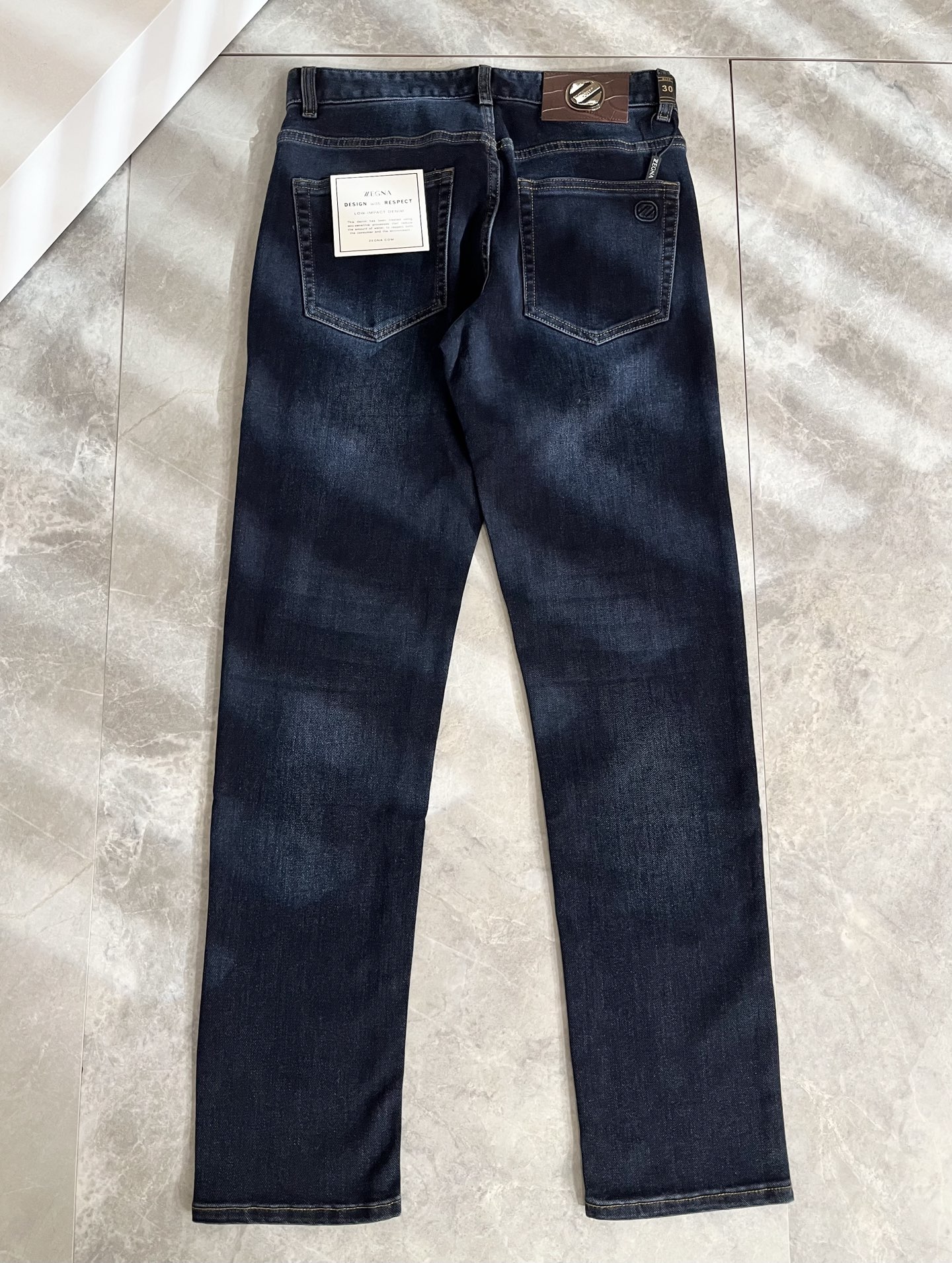 Zegna 杰尼亚 2026春夏新款男士休闲牛仔裤，压轴的渠道货出现了！！柜台同步销售！ 毫不夸张的说，