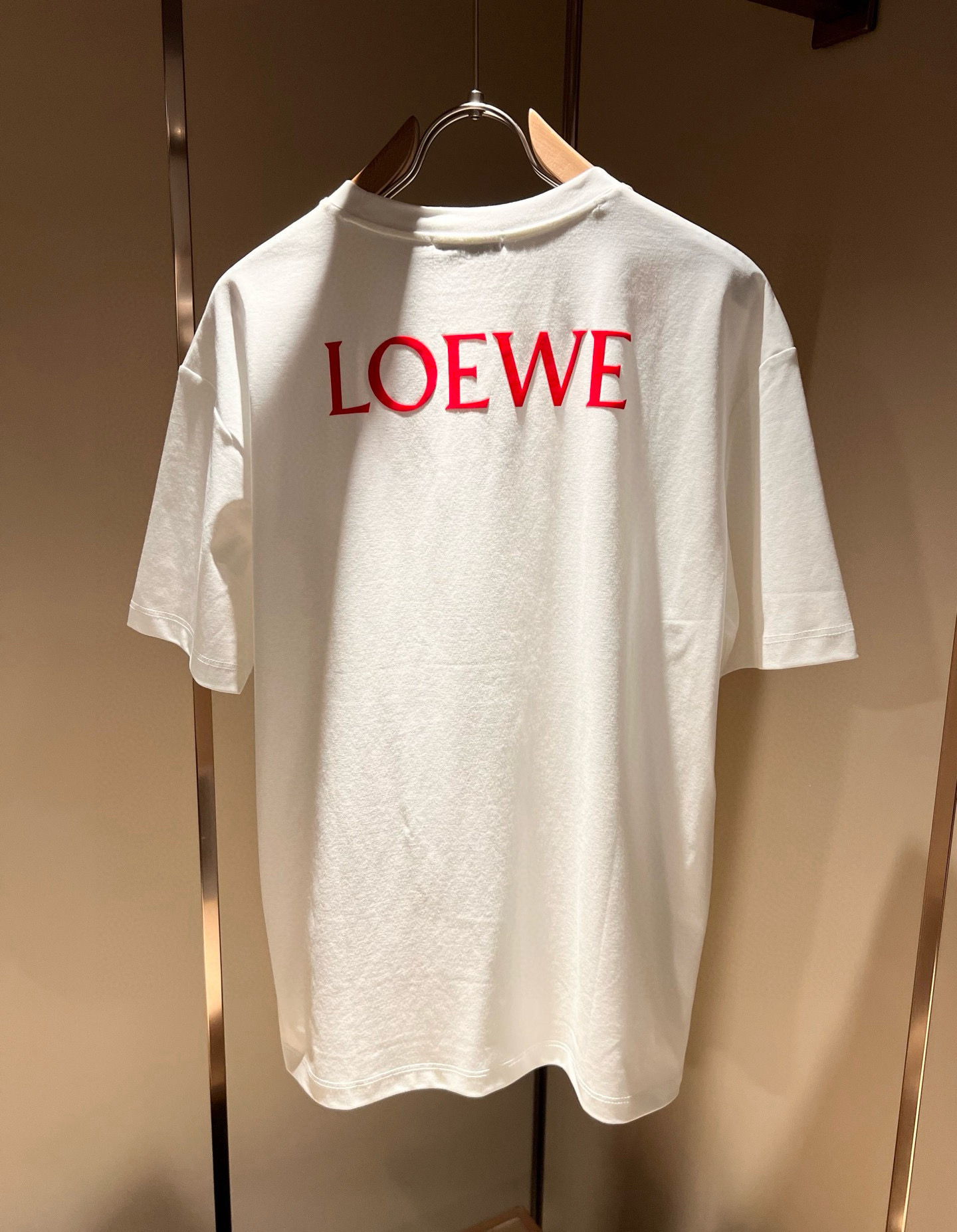 LOE*WE罗*威 2026春夏新款男女同款👫短袖T恤，意大利原厂订单渠道，极具个性高级风，标志logo