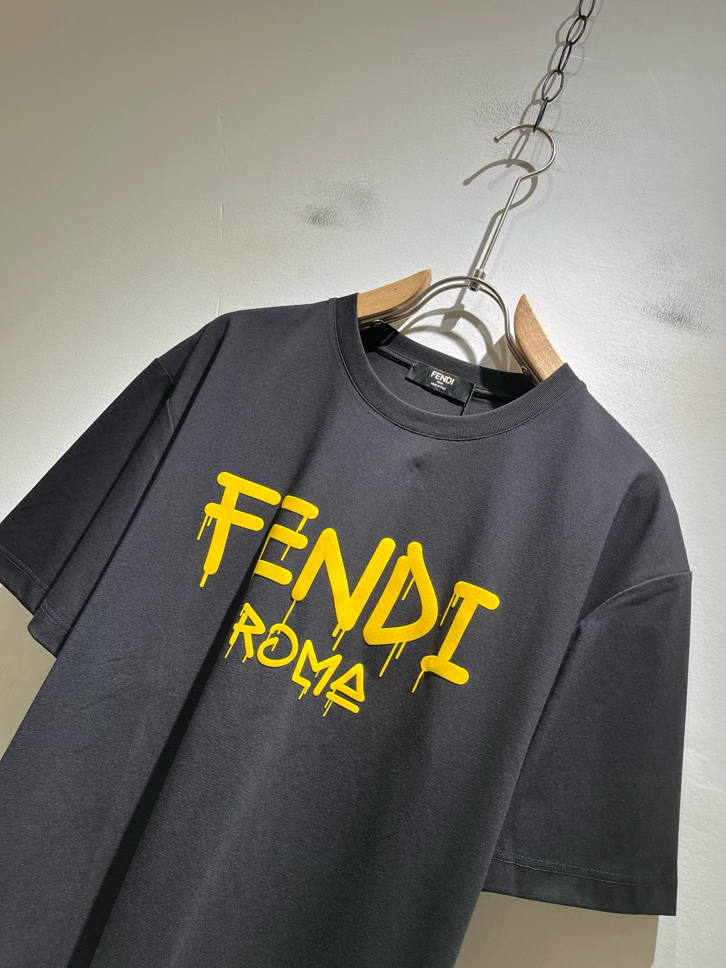 FEN*I 芬*迪2026春夏新款FD家族FF男女同款👫短袖T恤，男女同款👫百搭极简短袖。意大利原厂订单