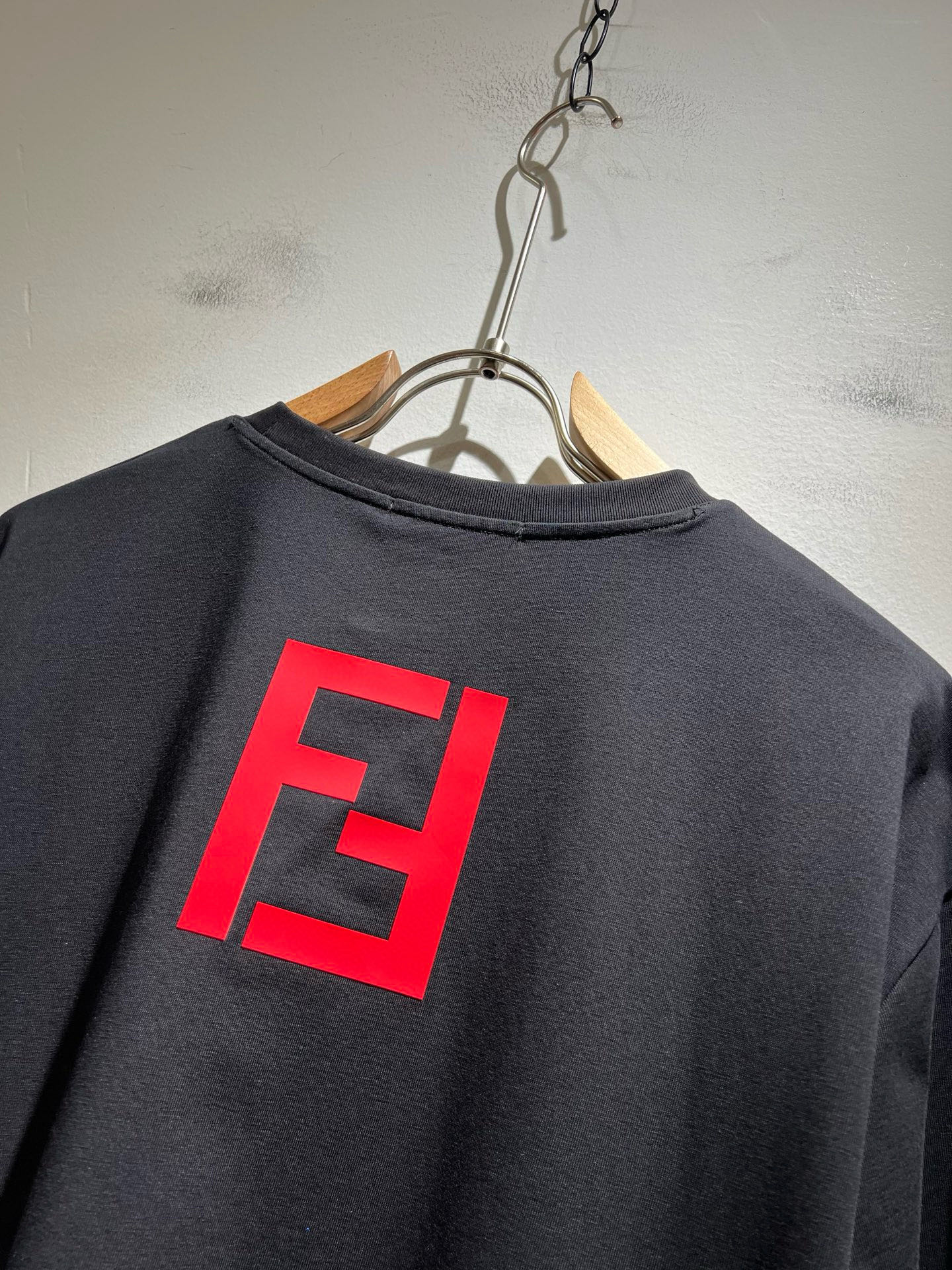 FEN*I 芬*迪2026春夏新款FD家族FF男女同款👫短袖T恤，男女同款👫百搭极简短袖。意大利原厂订单