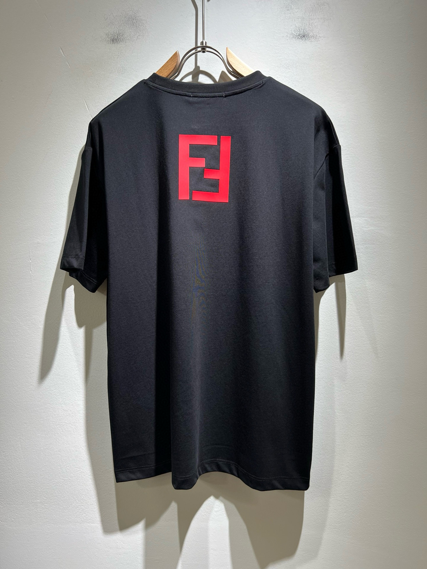 FEN*I 芬*迪2026春夏新款FD家族FF男女同款👫短袖T恤，男女同款👫百搭极简短袖。意大利原厂订单