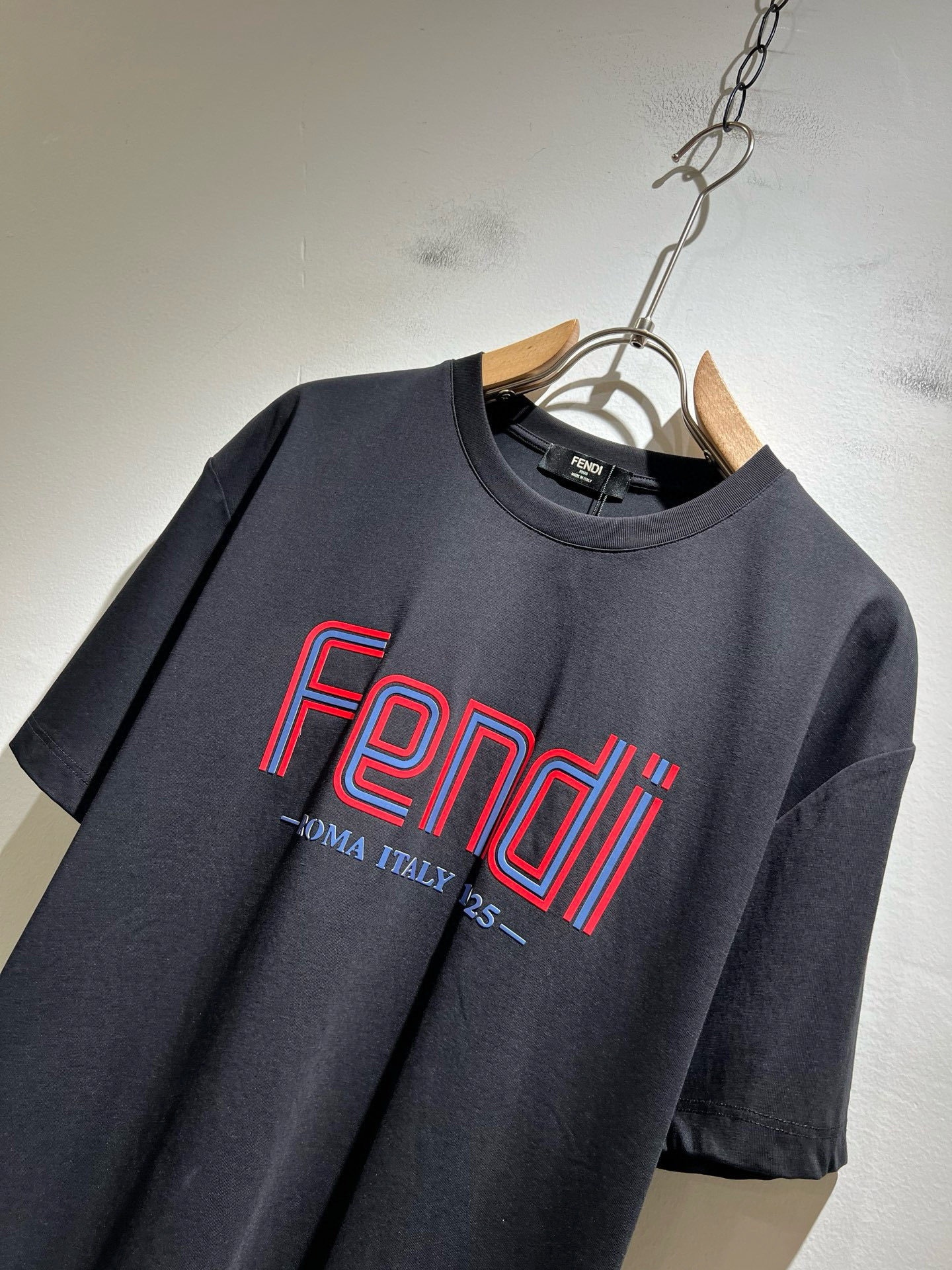 FEN*I 芬*迪2026春夏新款FD家族FF男女同款👫短袖T恤，男女同款👫百搭极简短袖。意大利原厂订单