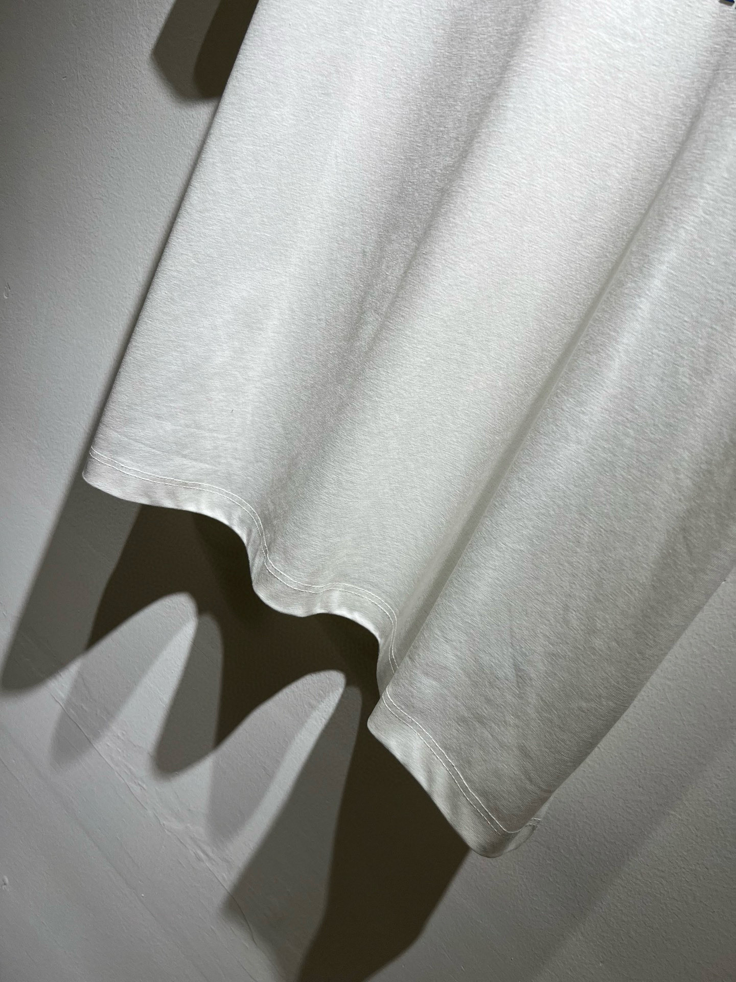 FEN*I 芬*迪2026春夏新款FD家族FF男女同款👫短袖T恤，男女同款👫百搭极简短袖。意大利原厂订单