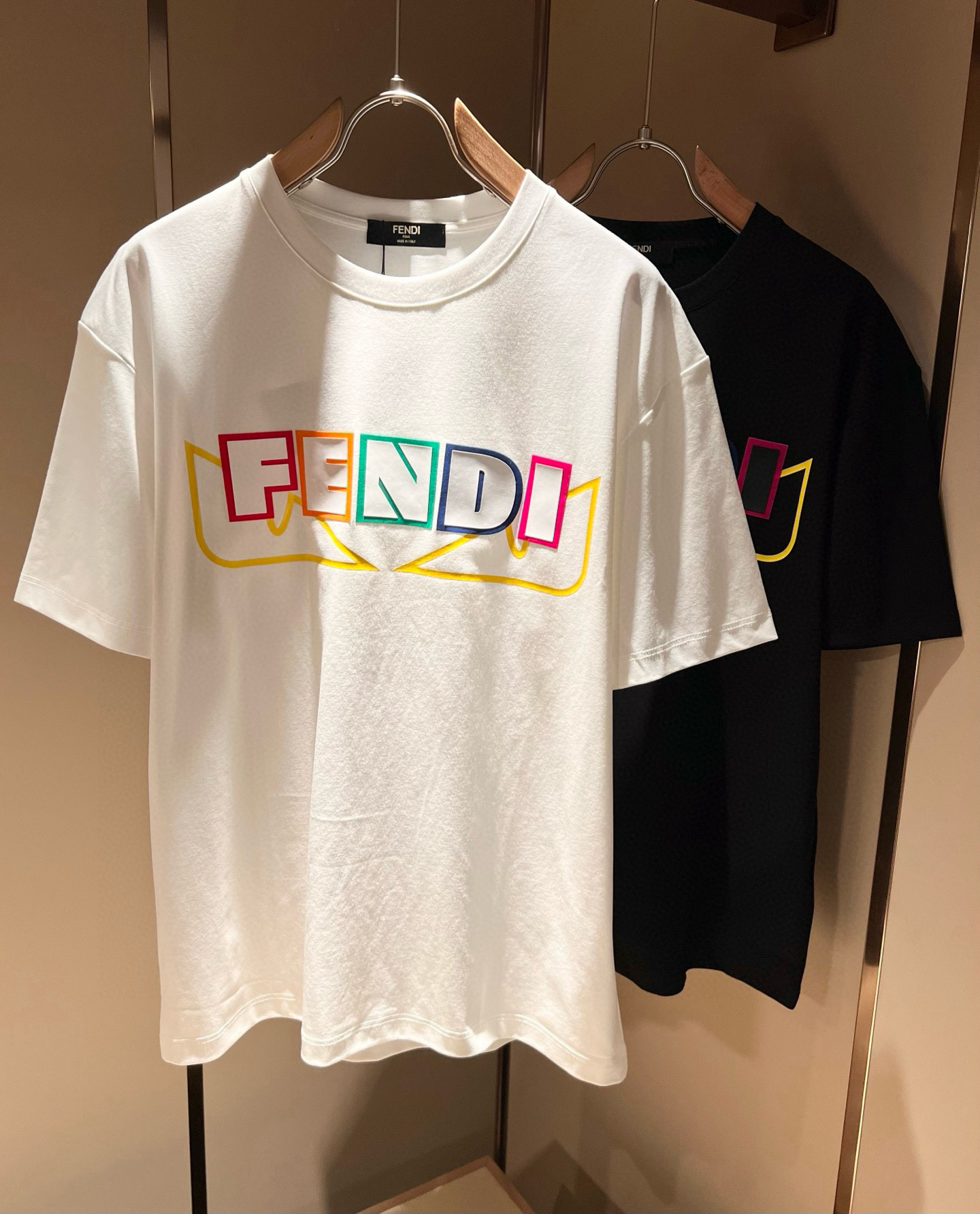 FEN*I 芬*迪2026春夏新款FD家族FF男女同款👫短袖T恤，男女同款👫百搭极简短袖。意大利原厂订单