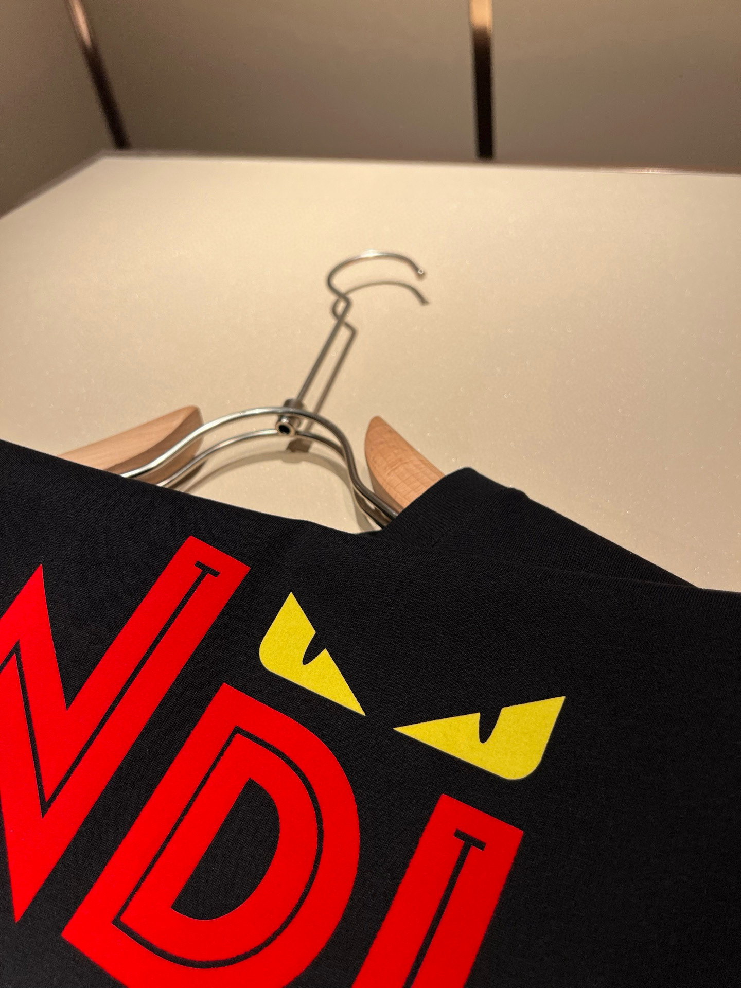 FEN*I 芬*迪2026春夏新款FD家族FF男女同款👫短袖T恤，男女同款👫百搭极简短袖。意大利原厂订单