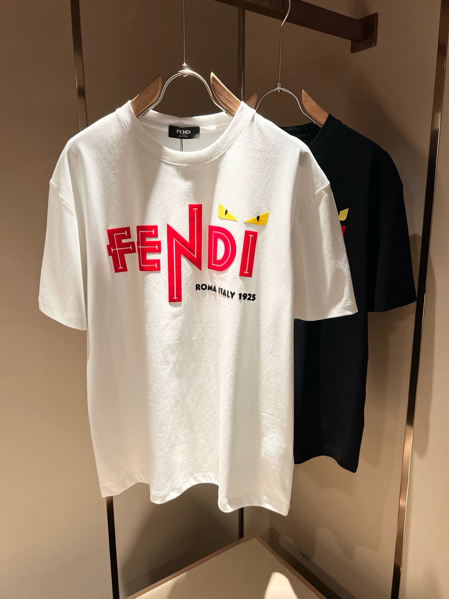 FEN*I 芬*迪2026春夏新款FD家族FF男女同款👫短袖T恤，男女同款👫百搭极简短袖。意大利原厂订单