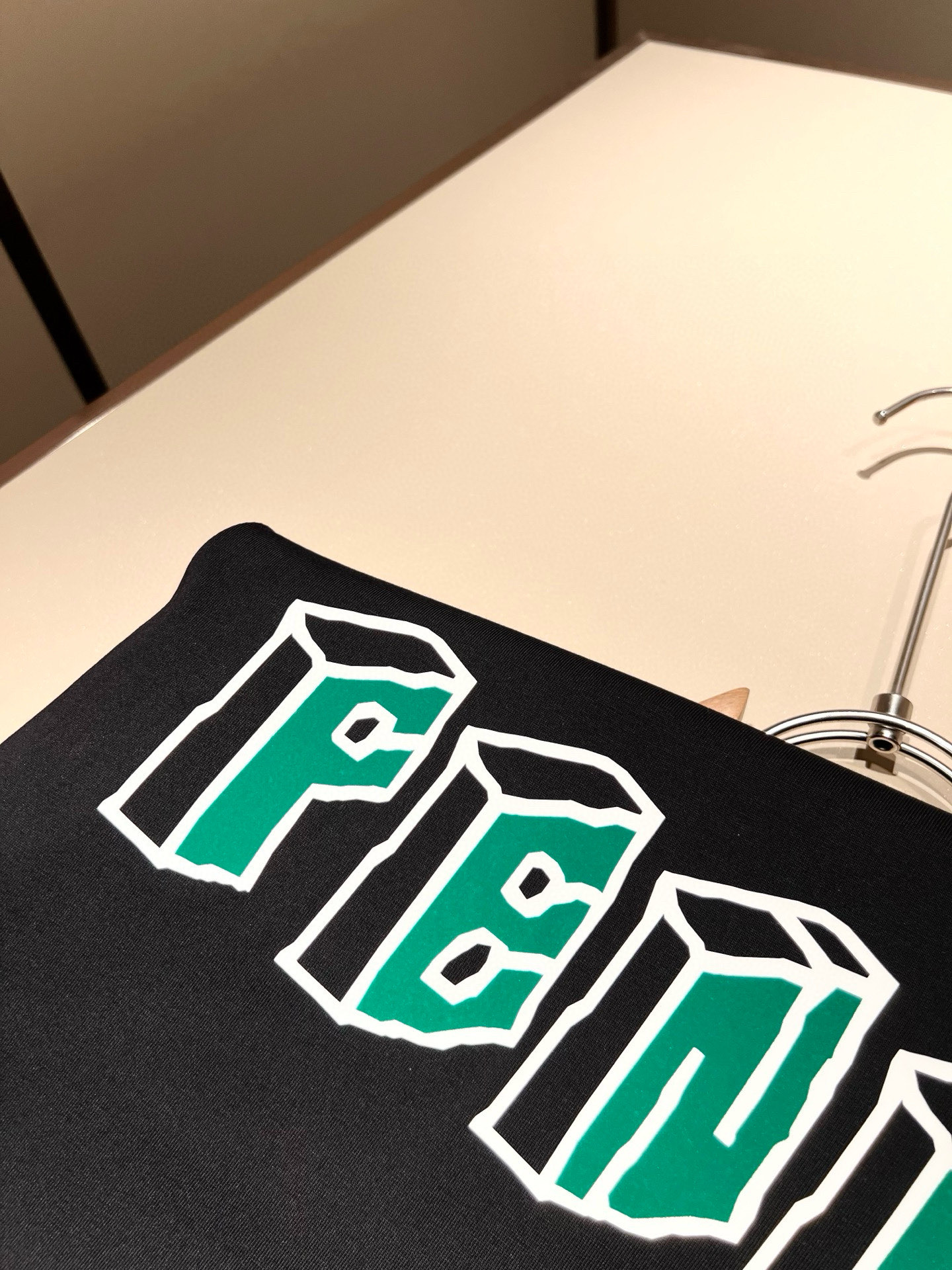 FEN*I 芬*迪2026春夏新款FD家族FF男女同款👫短袖T恤，男女同款👫百搭极简短袖。意大利原厂订单