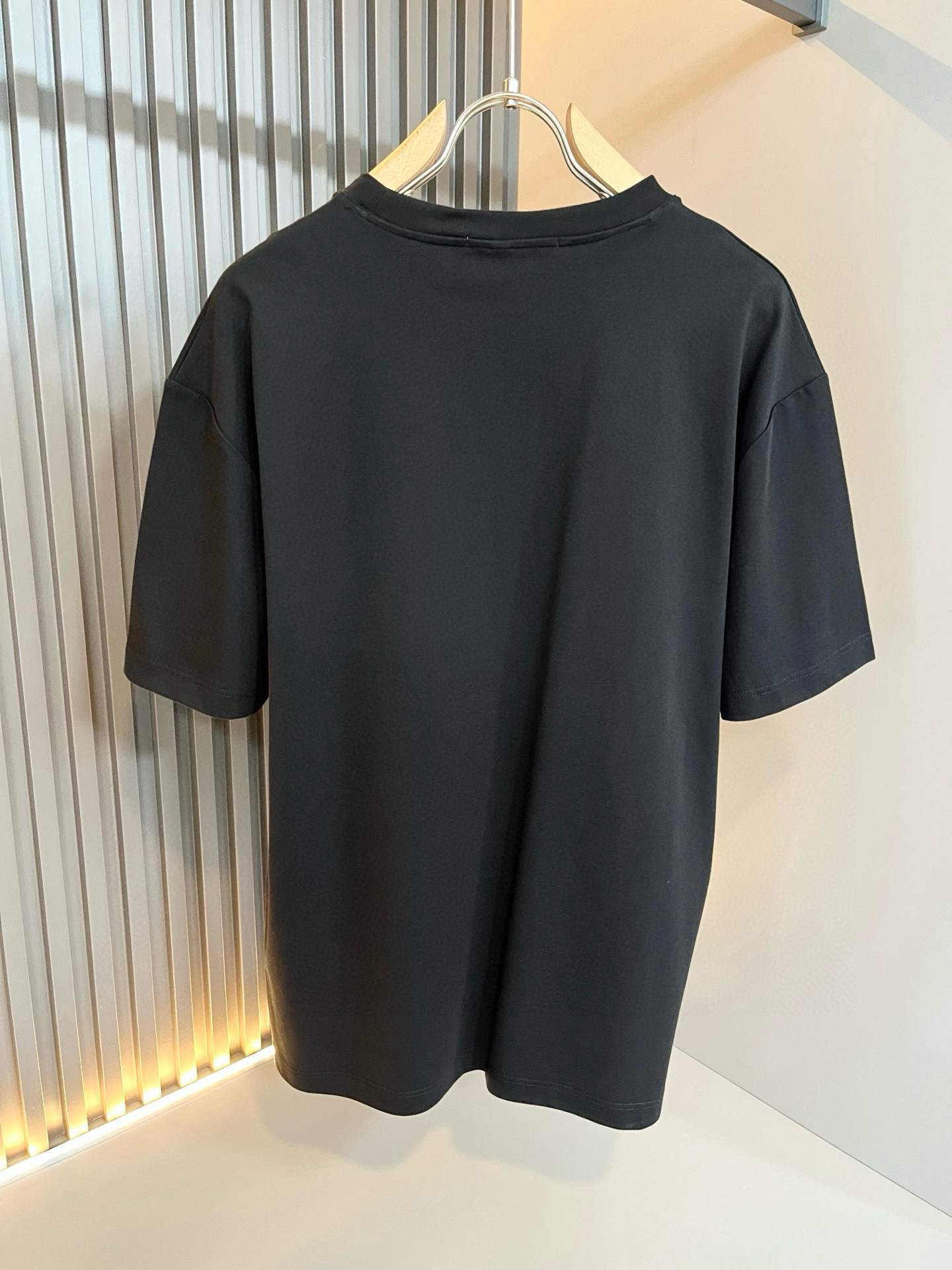 Dio*迪家 2026春夏新款男女同款👫短袖T恤，专柜同步发售！定制专属260克纯棉面料，定制原版工艺螺