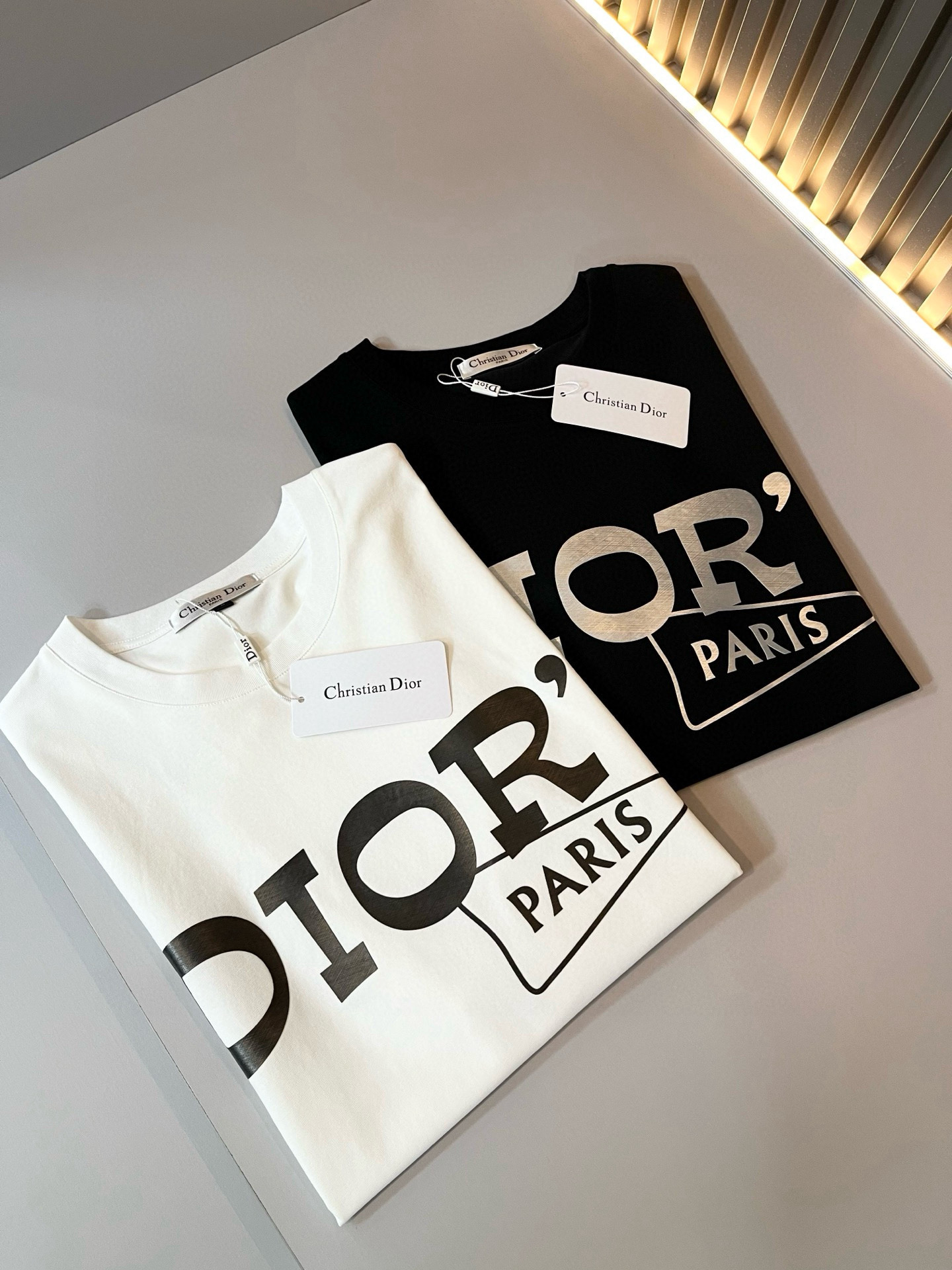 Dio*迪家 2026春夏新款男女同款👫短袖T恤，专柜同步发售！定制专属260克纯棉面料，定制原版工艺螺